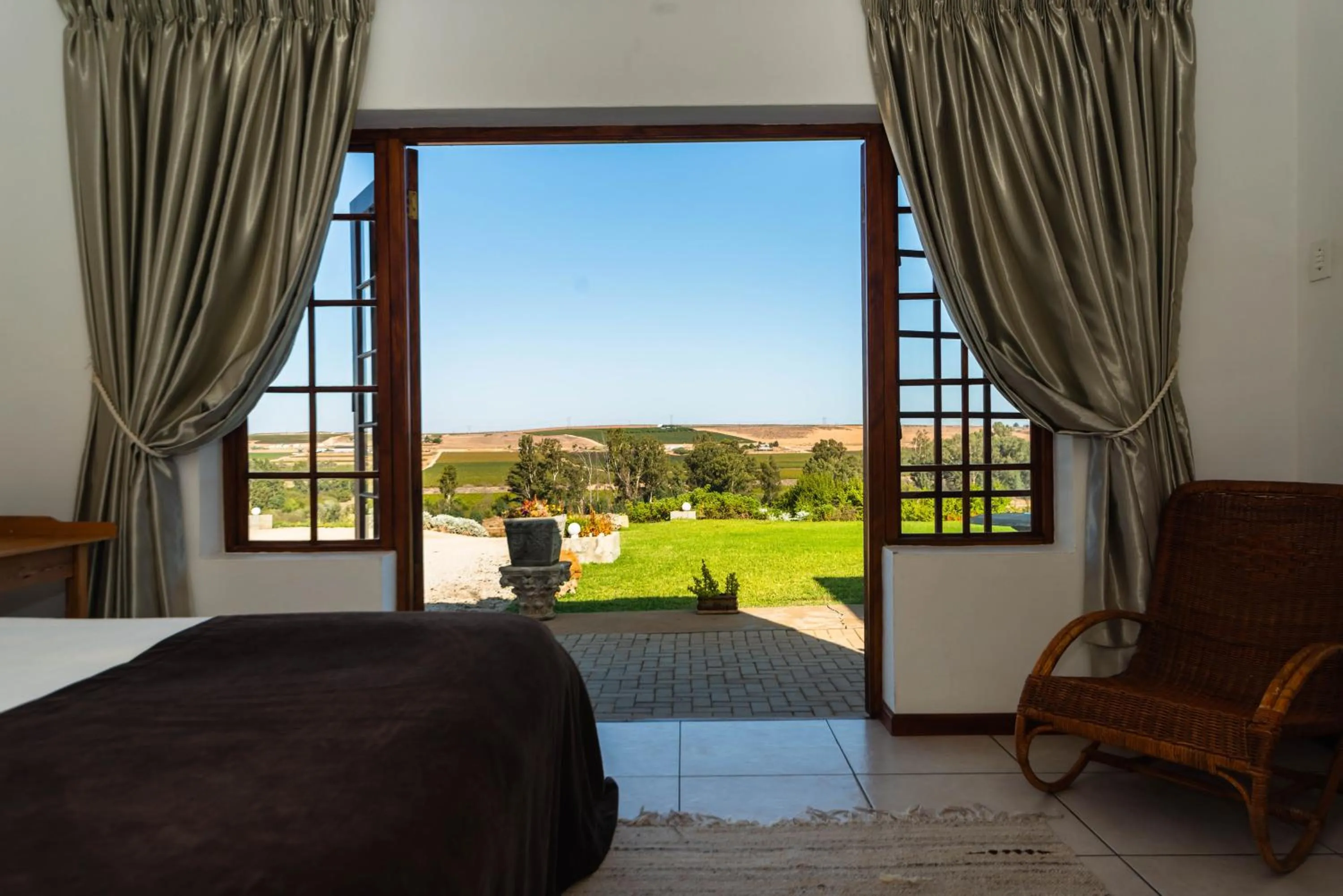 Bed in Melkboomsdrift Guest House & Conference Centre