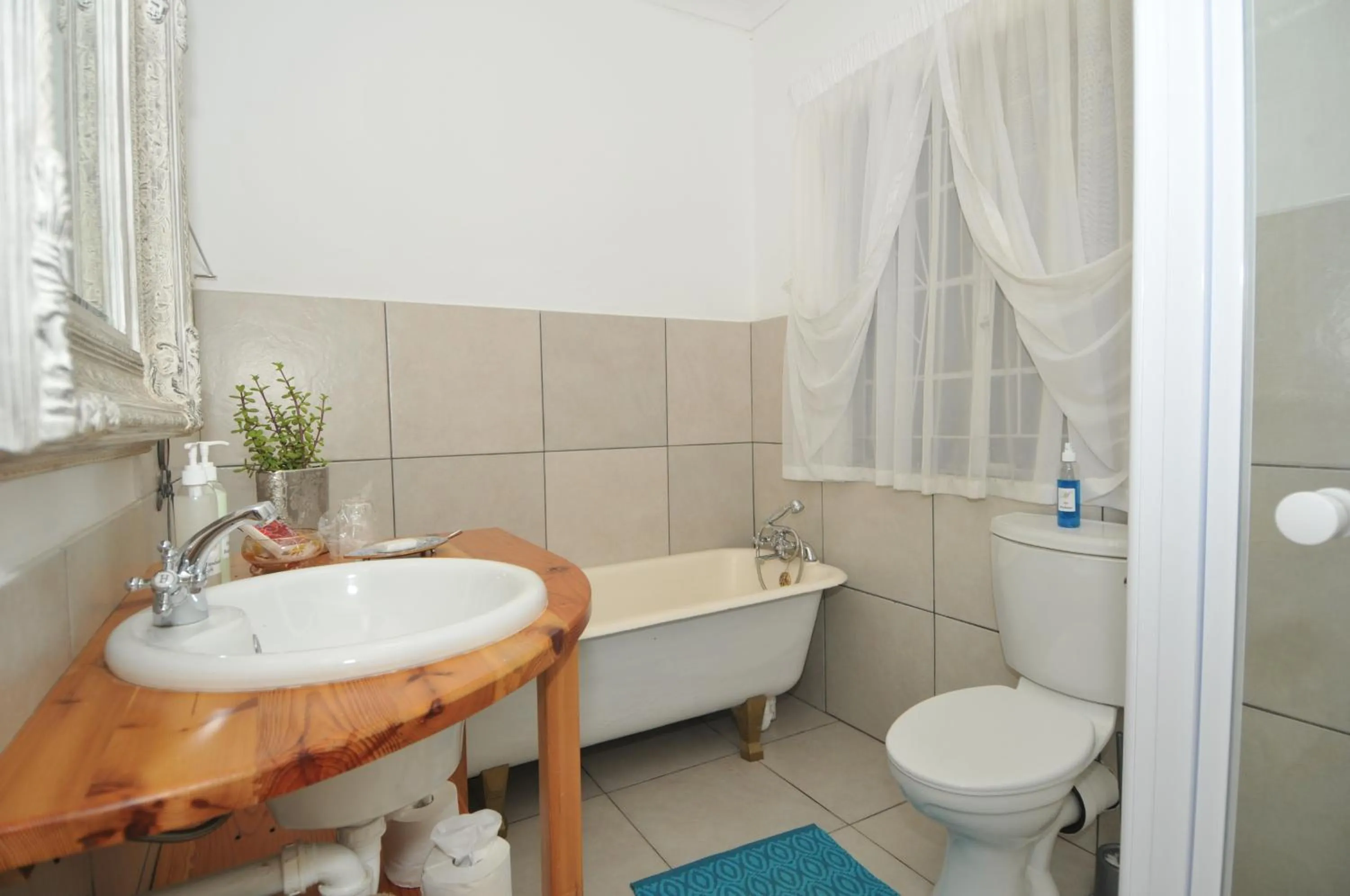 Melkboomsdrift Guest House & Conference Centre