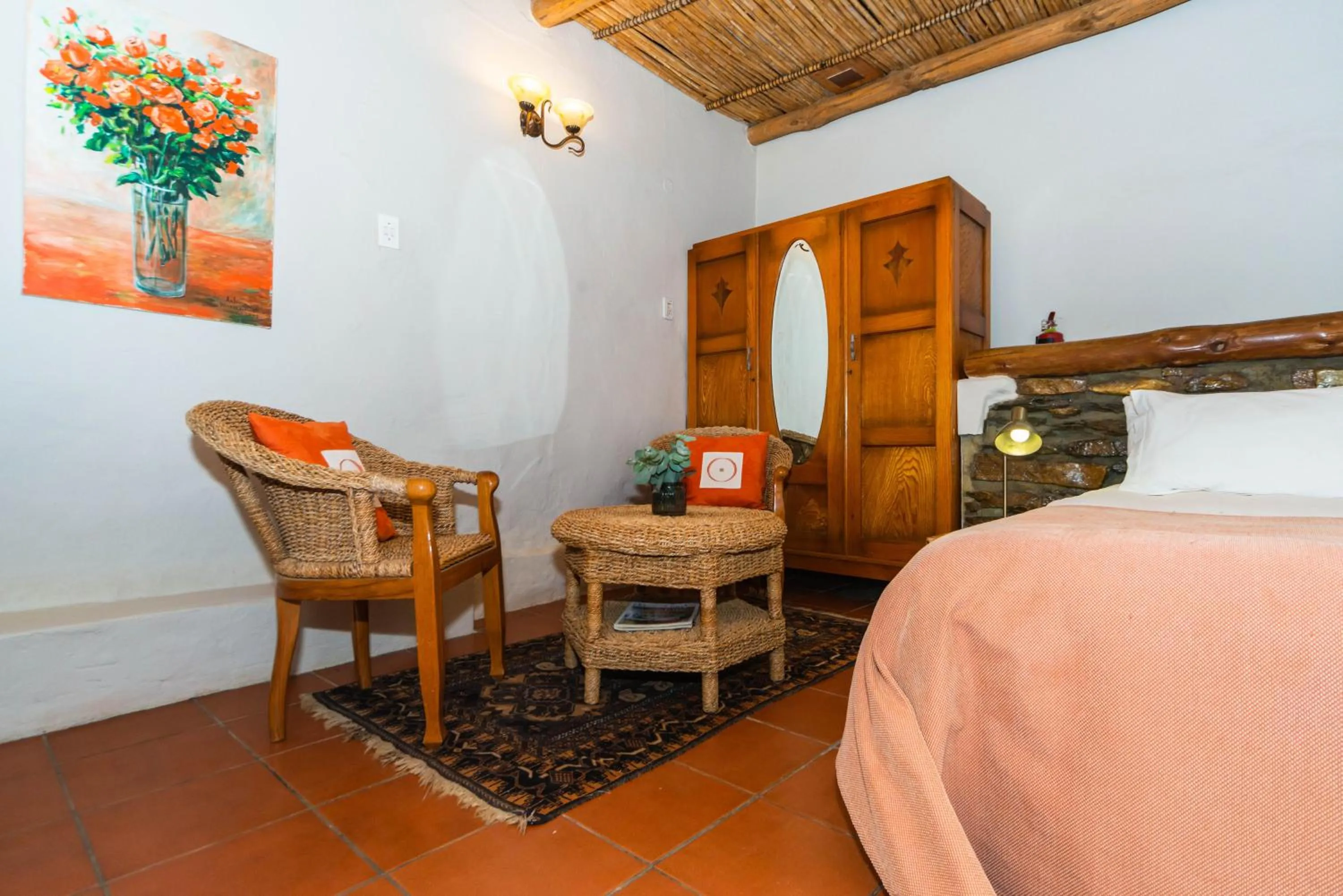 Bed in Melkboomsdrift Guest House & Conference Centre