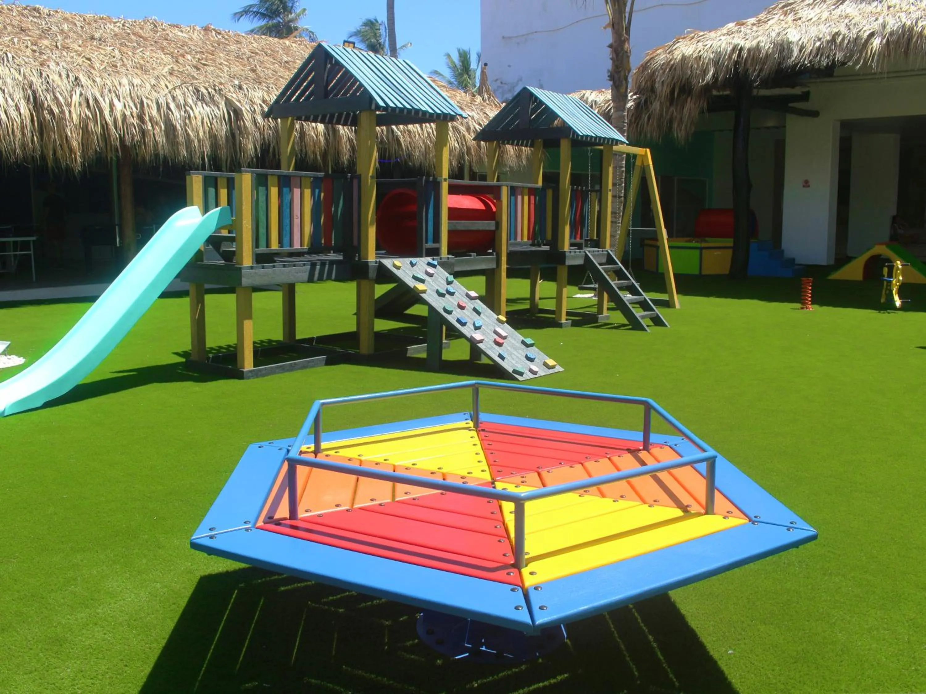 Children play ground in Sunsol Isla Caribe