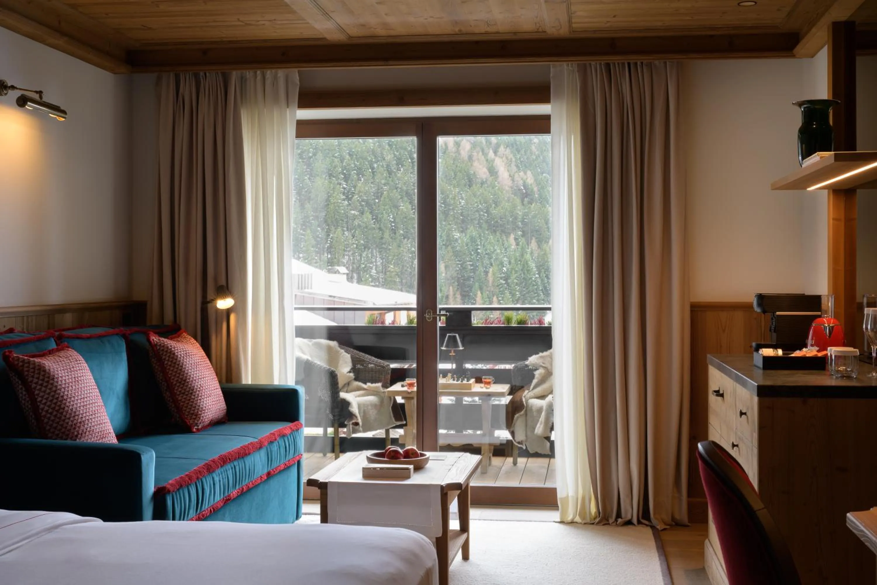 Bed in Hotel Tyrol