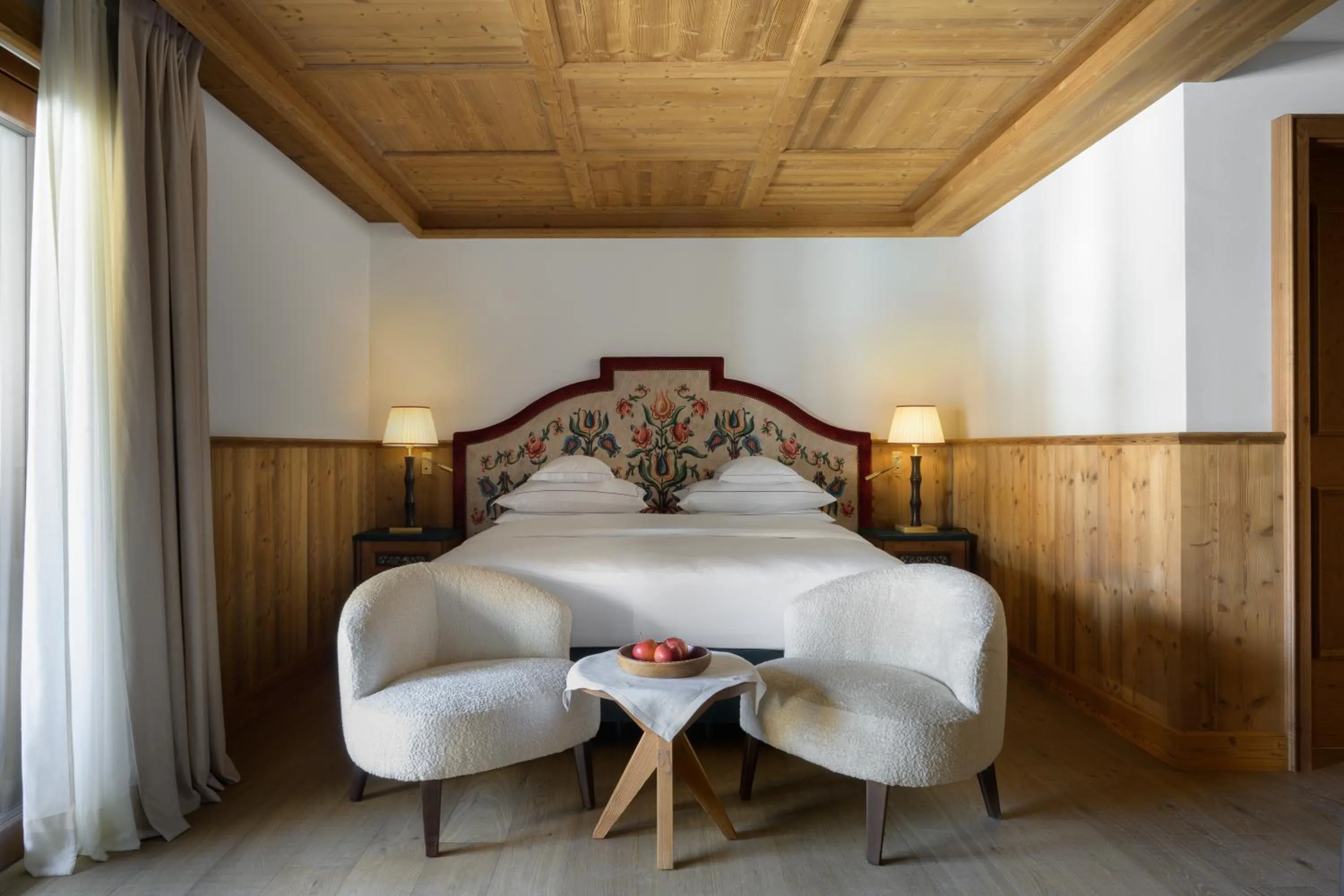 Bed in Hotel Tyrol