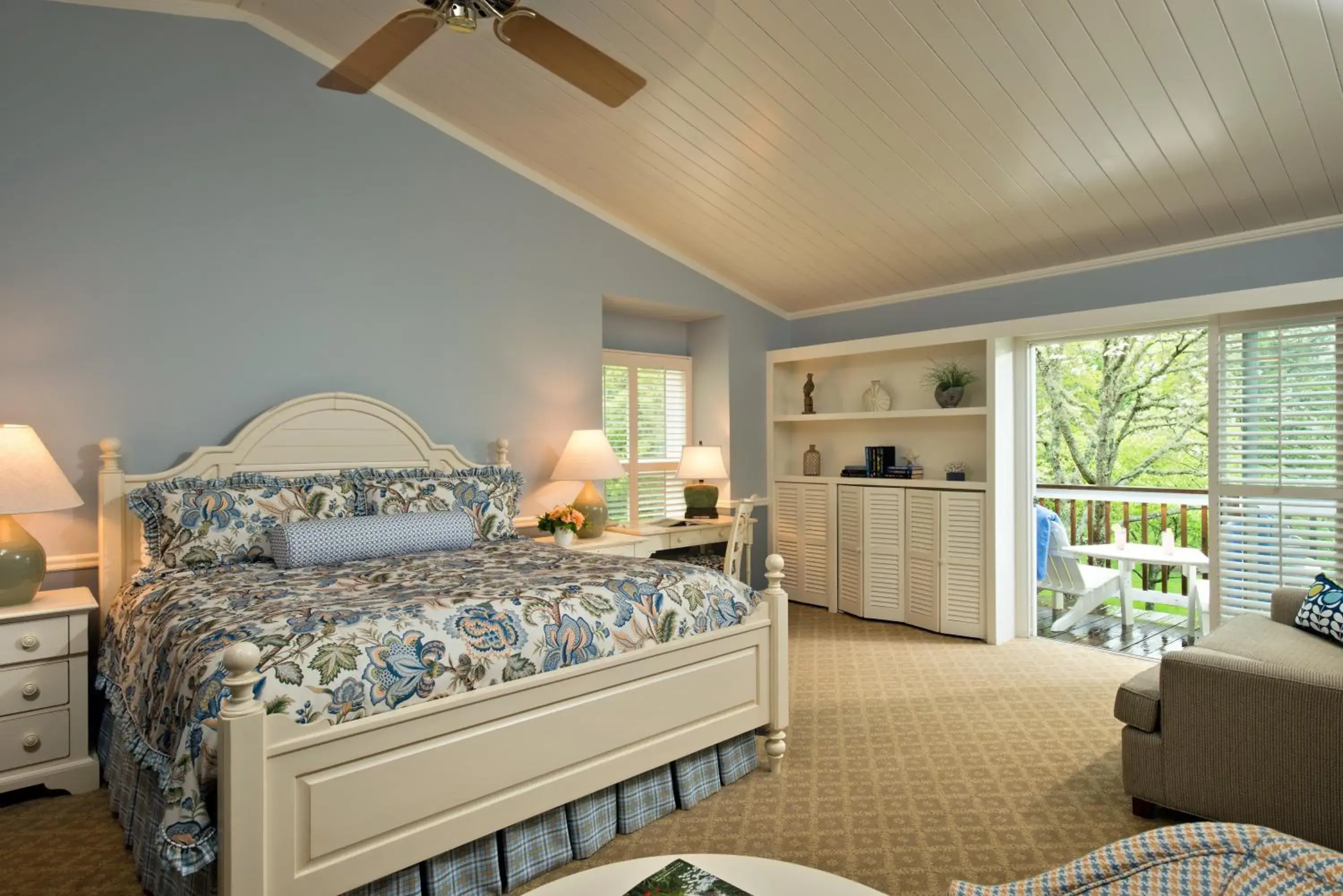 Superior Double or Twin Room with Garden View in Wequassett Resort and Golf Club Superior Double or Twin Room with Garden View in Wequassett Resort and Golf Club