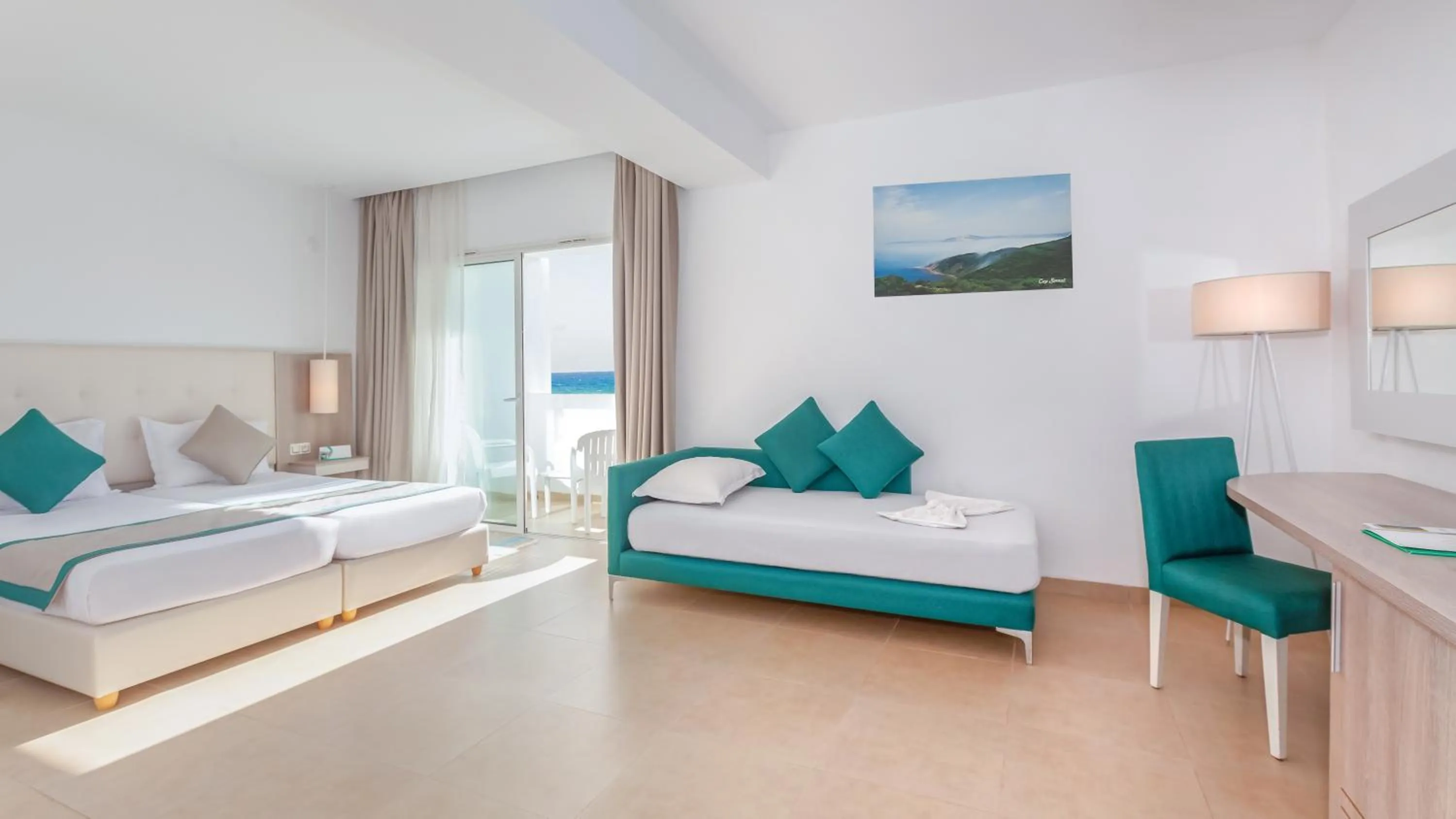 Living room, Bed in Hotel Nour Congress & Resort