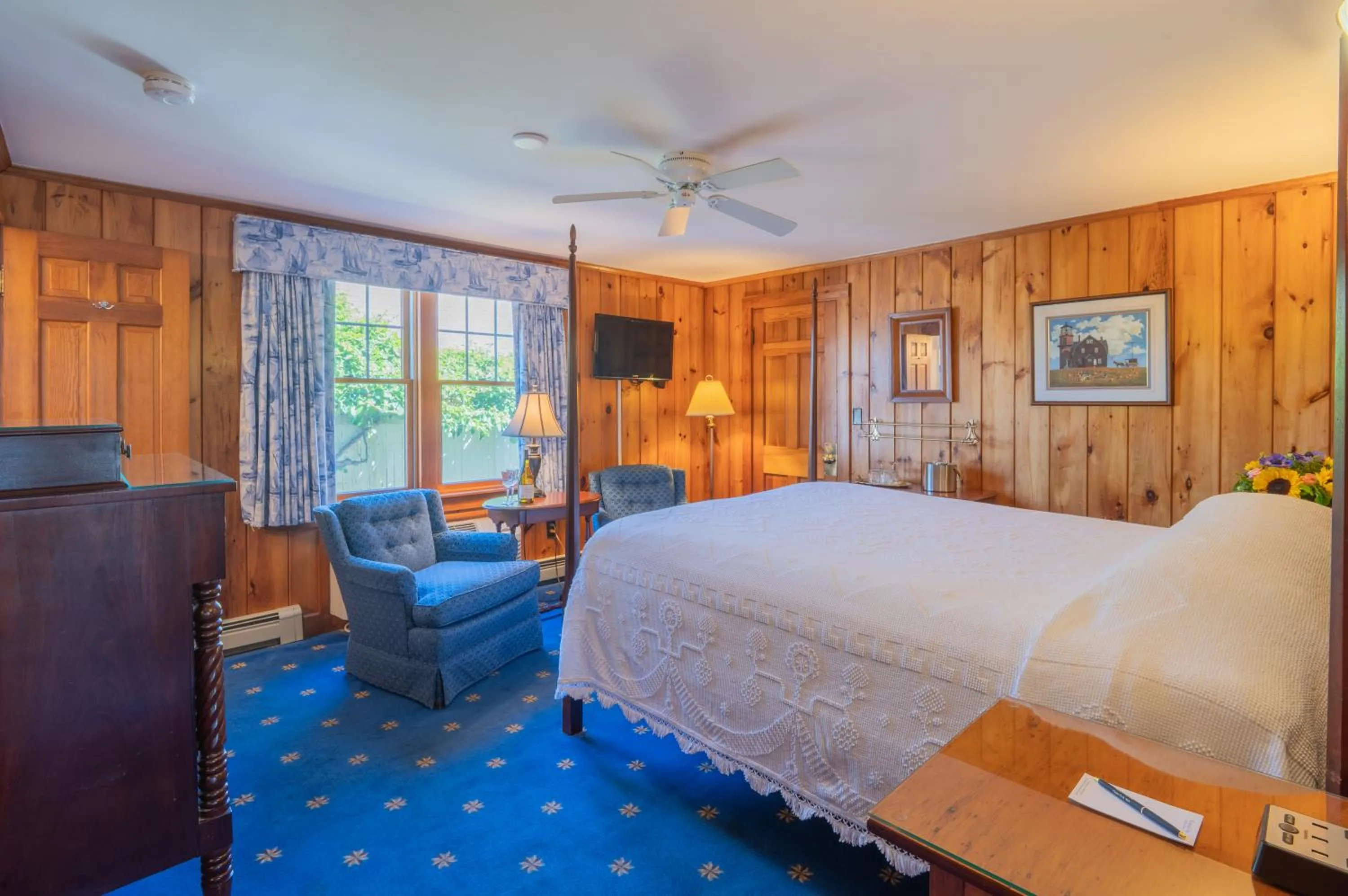 Bedroom, Bed in Winstead Beach Resort