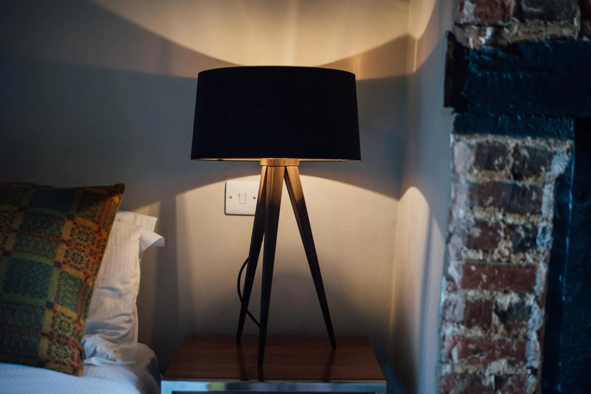 Bed in Kings Arms Hotel