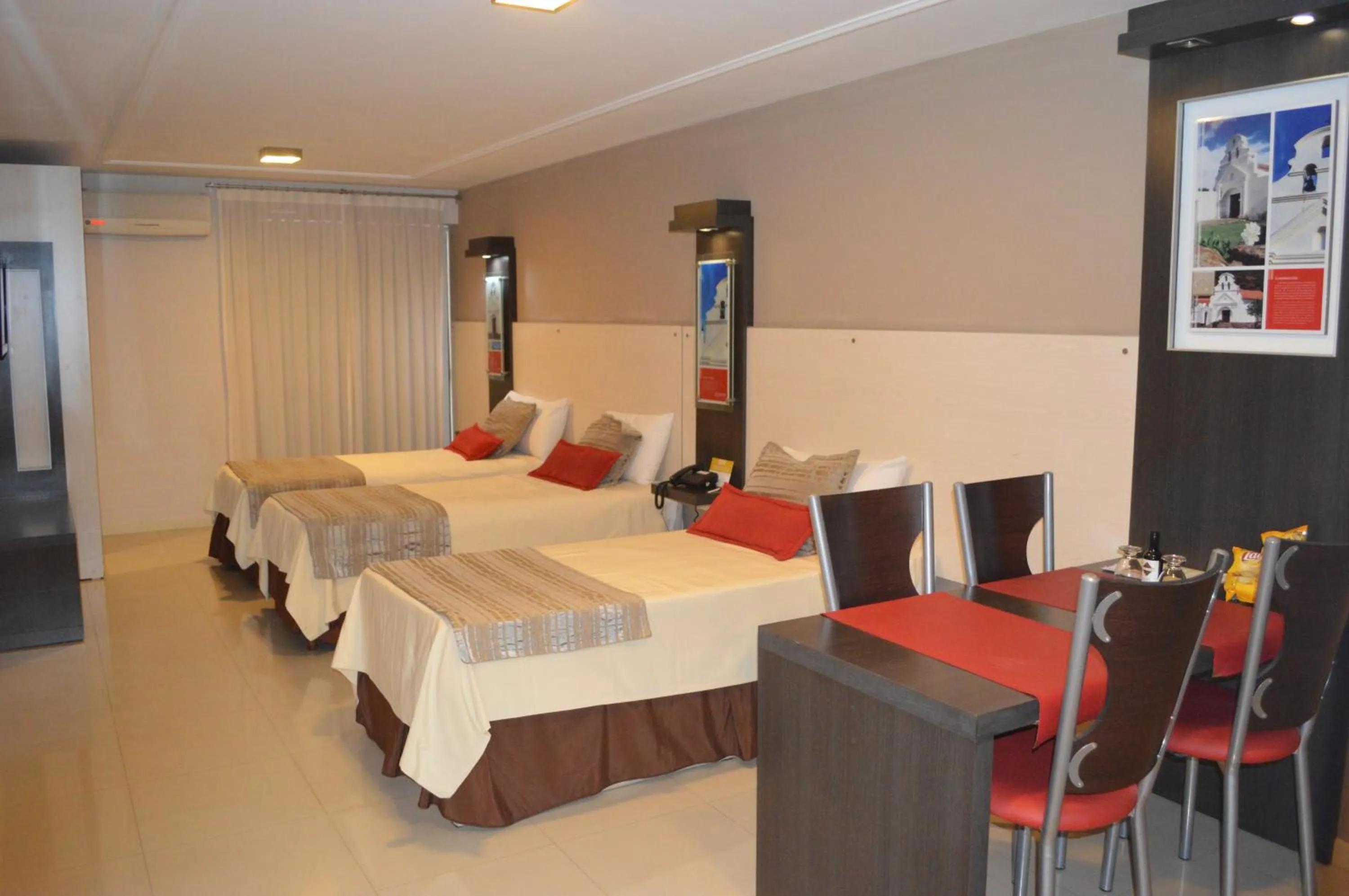 Photo of the whole room, Bed in Sol de Piedra Apart, Suites & Spa