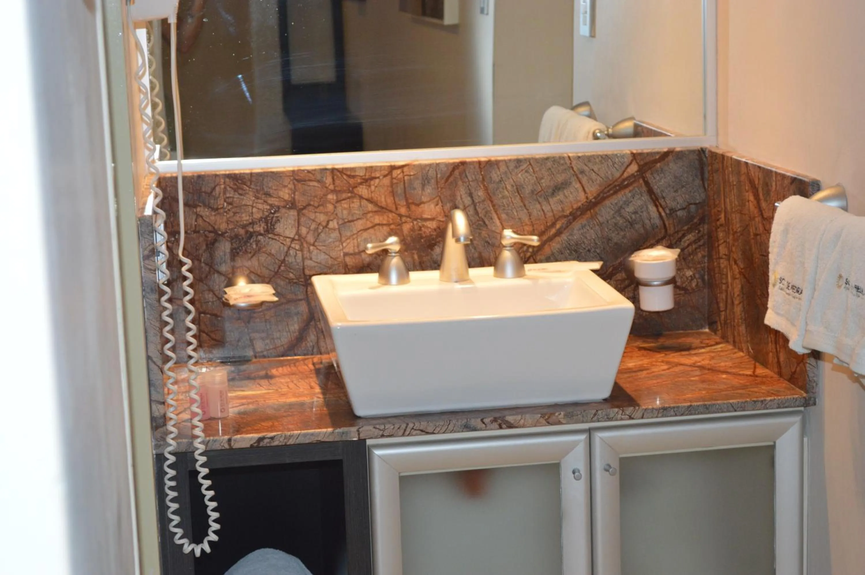 Bathroom in Sol de Piedra Apart, Suites & Spa