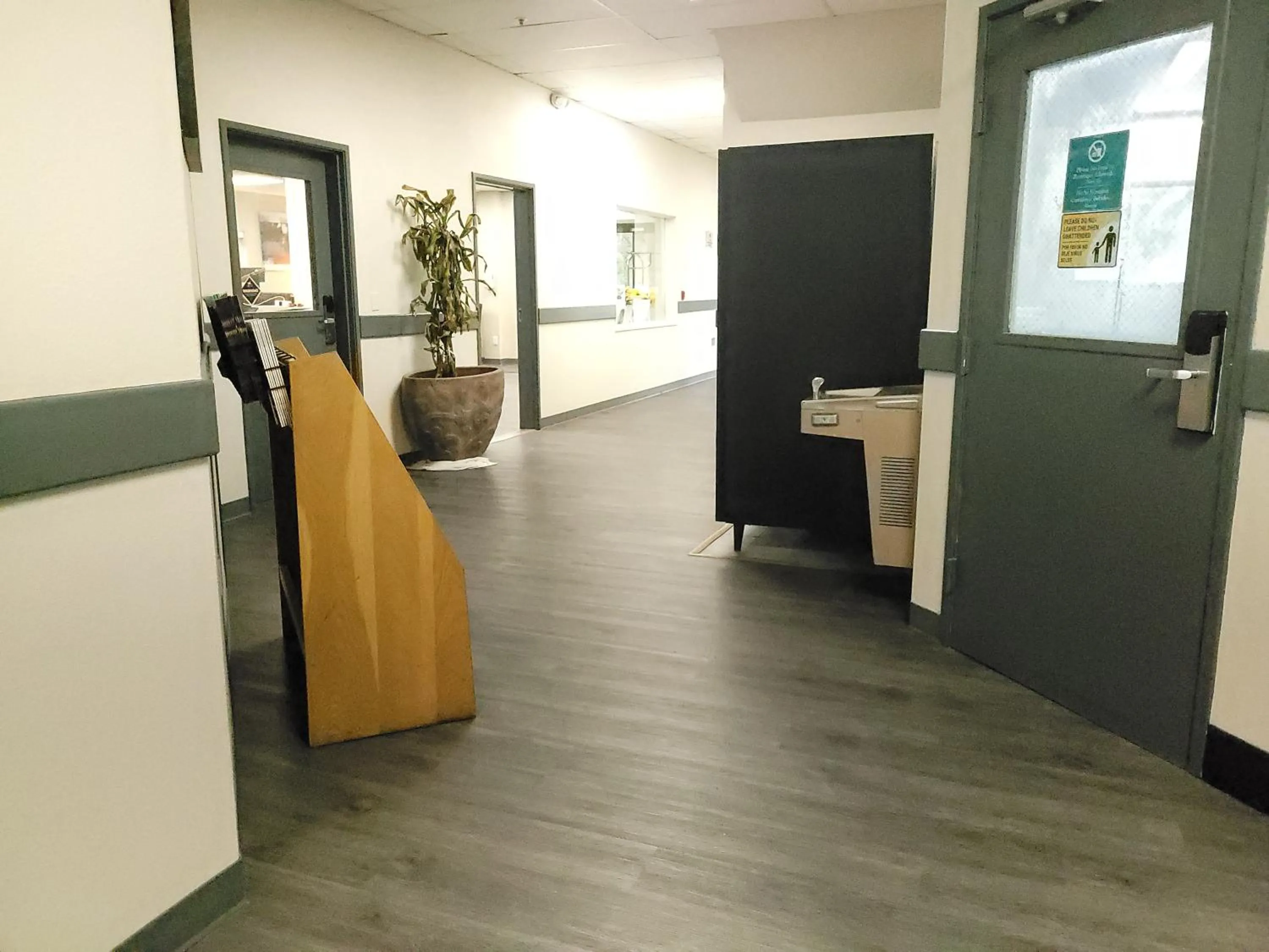 Property building in Quality Inn & Suites Wilsonville