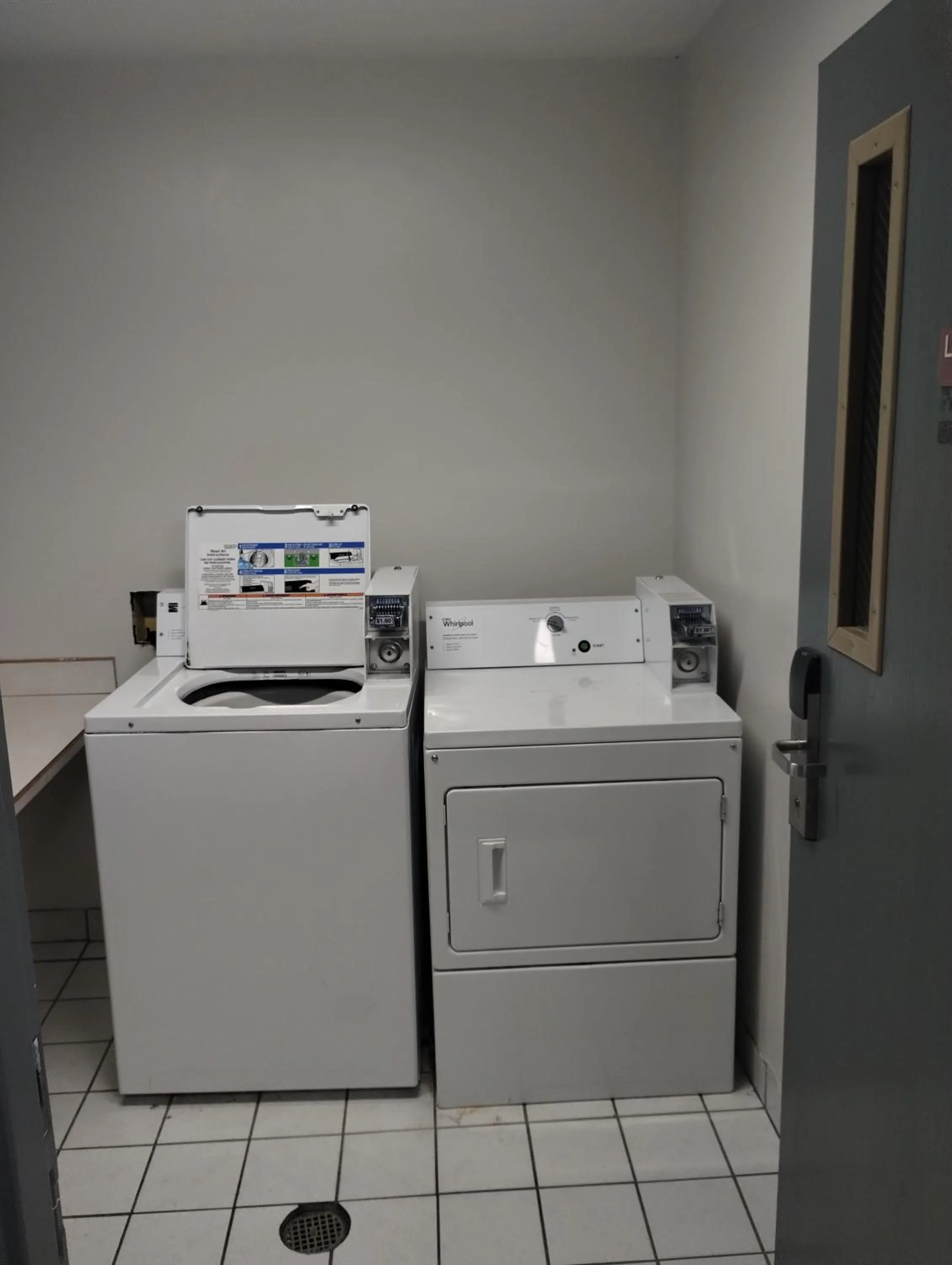 washing machine in Quality Inn & Suites Wilsonville