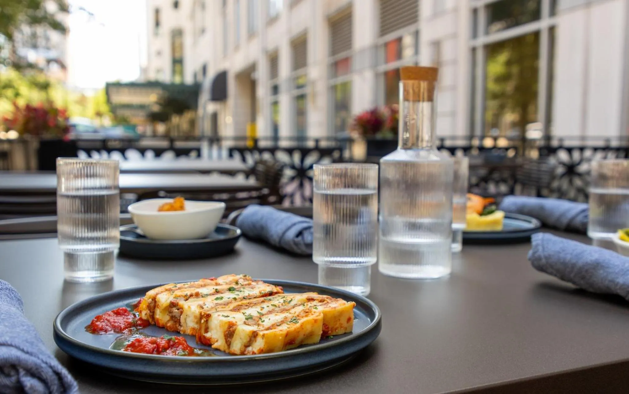 Restaurant/places to eat in Crowne Plaza Cleveland at Playhouse Square by IHG