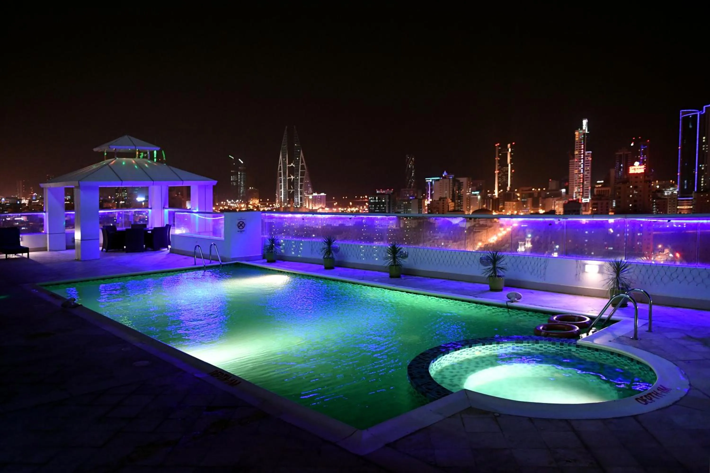 Pool view in Al Olaya Suites Hotel