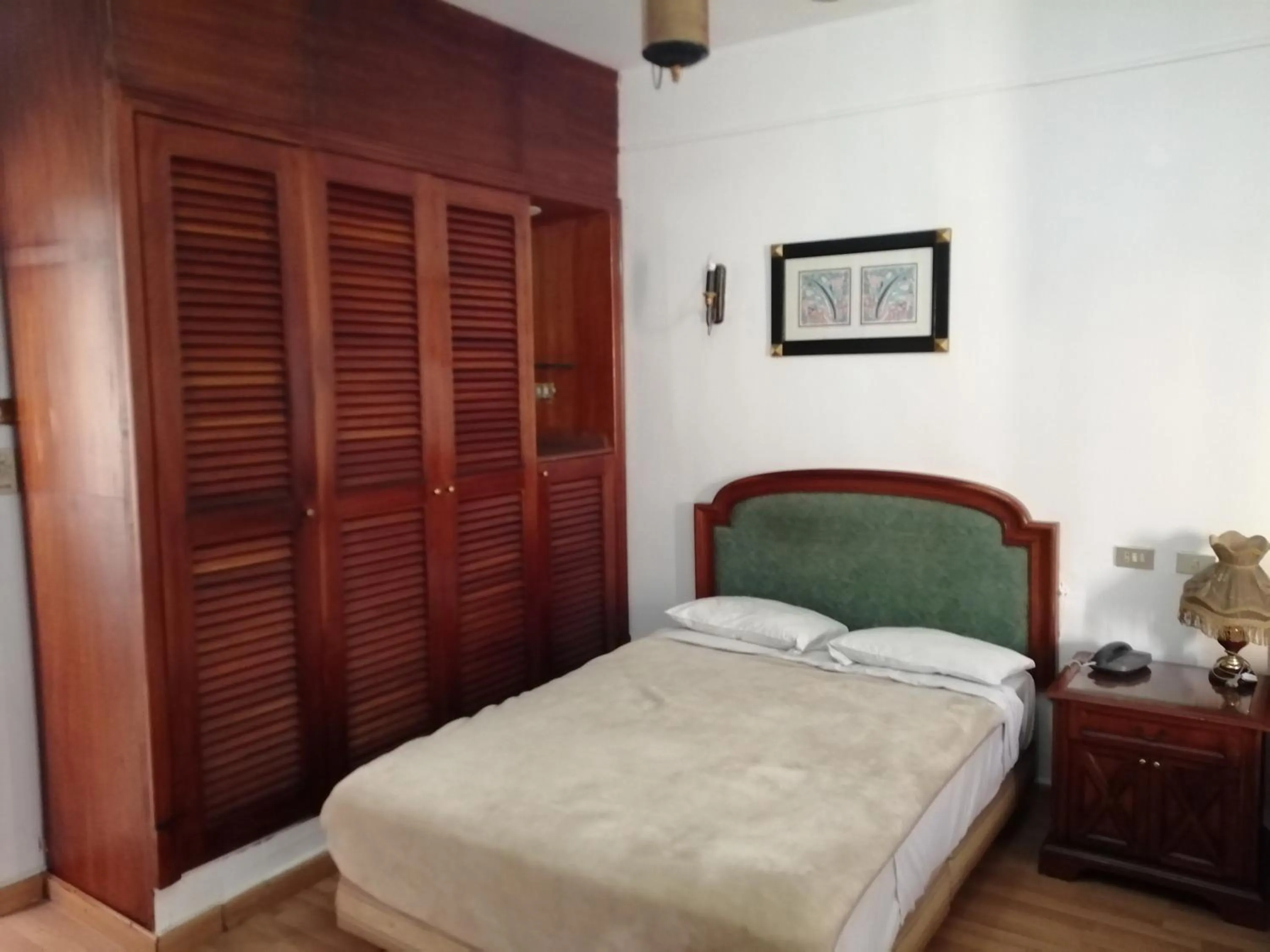 Bed in Mayorca Hotel Cairo