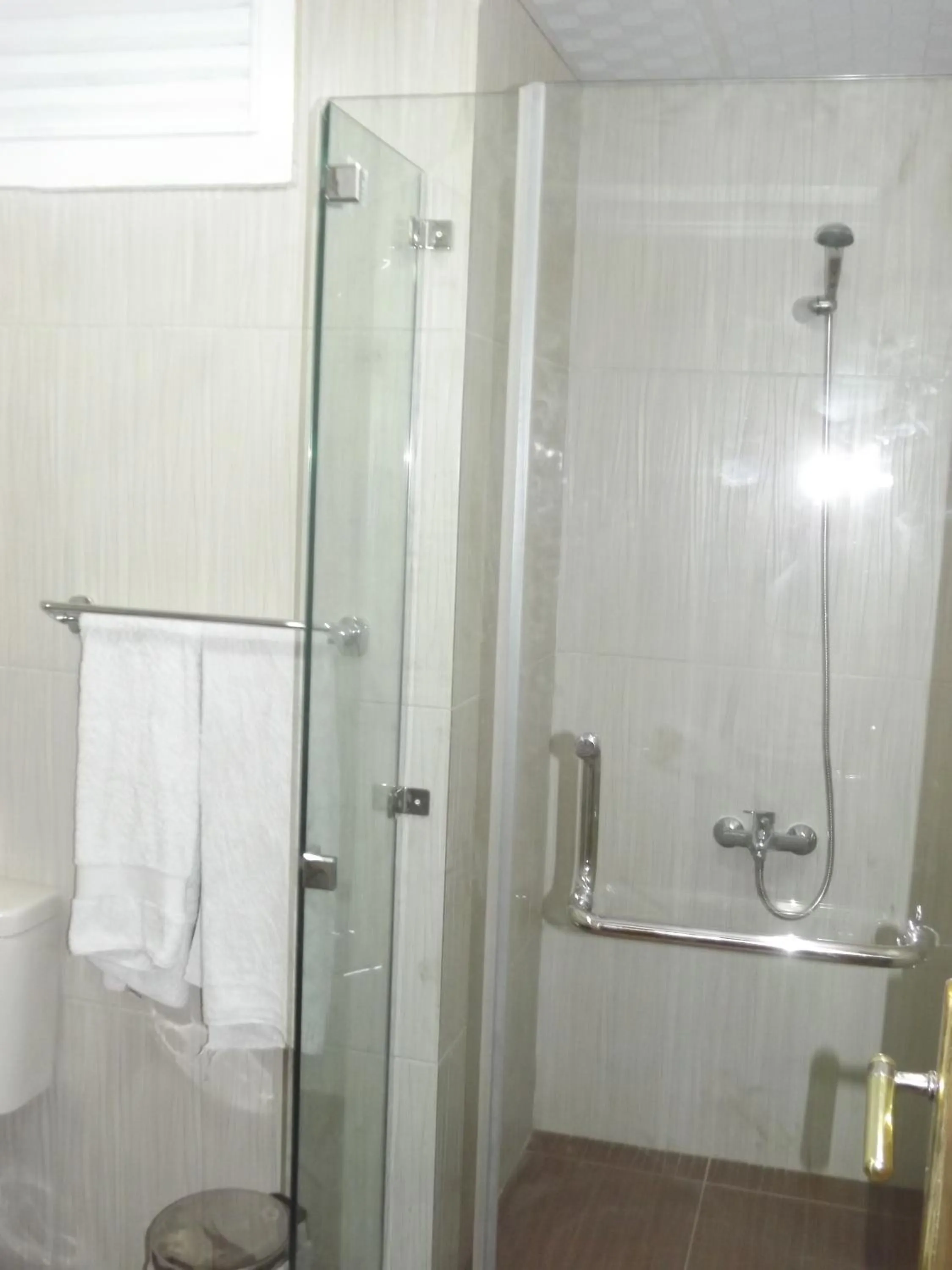 Bathroom in Mayorca Hotel Cairo