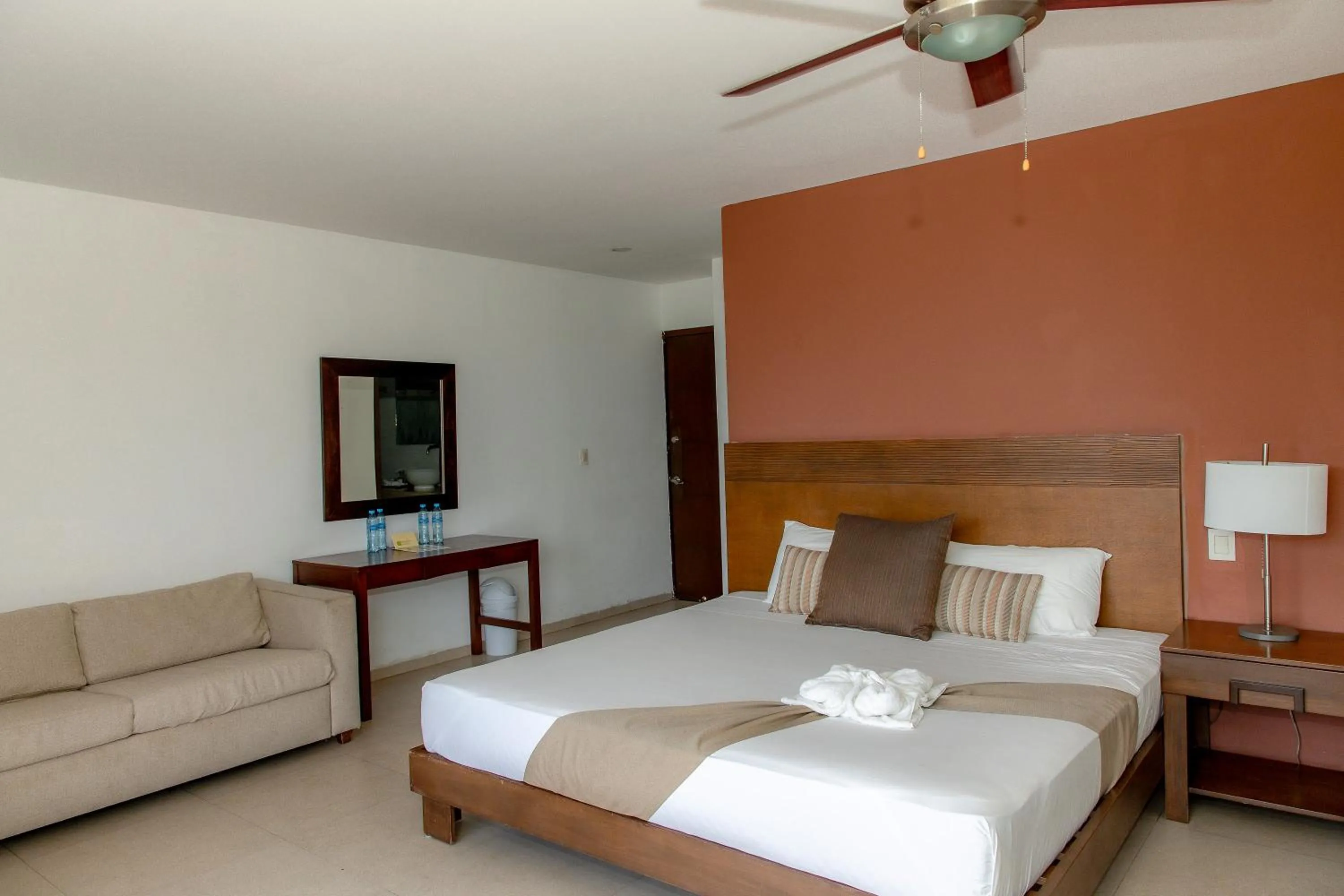 Bed in Quinto Sole Boutique Hotel Mahahual