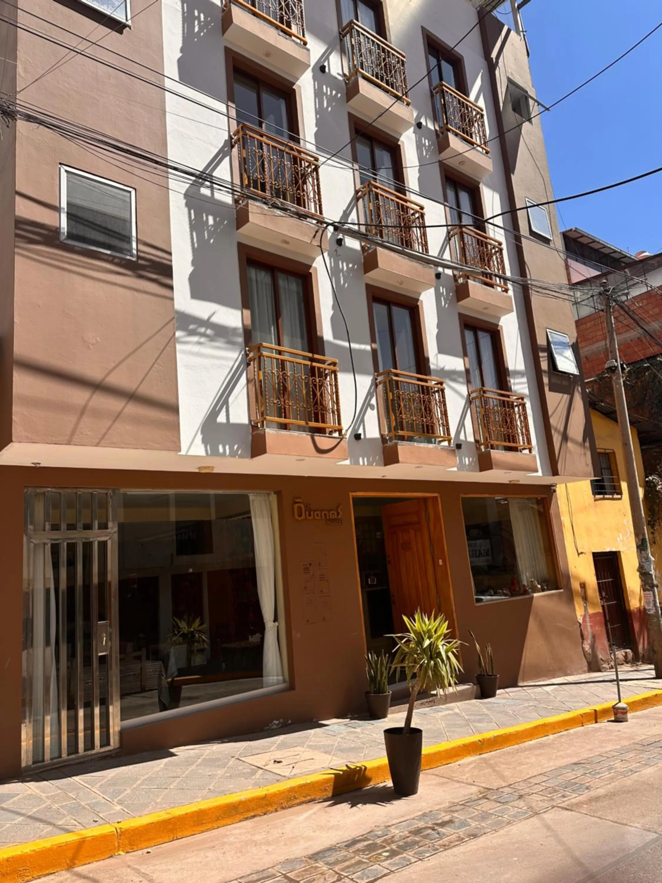 Property building in Hotel Las Quenas