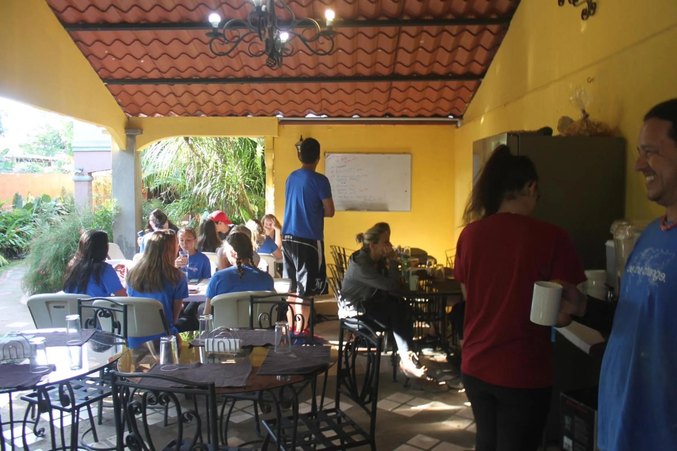 Restaurant/places to eat in Hotel Santa Maria Inn