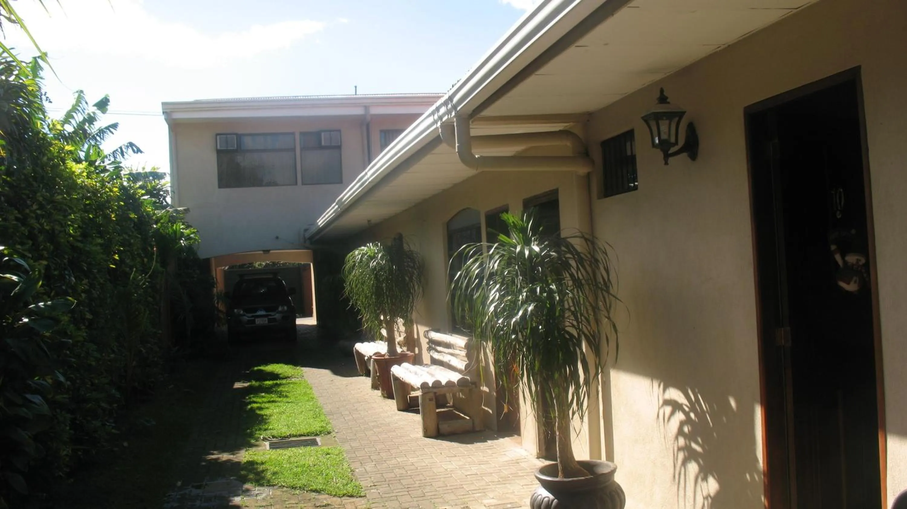 Area and facilities in Hotel Santa Maria Inn