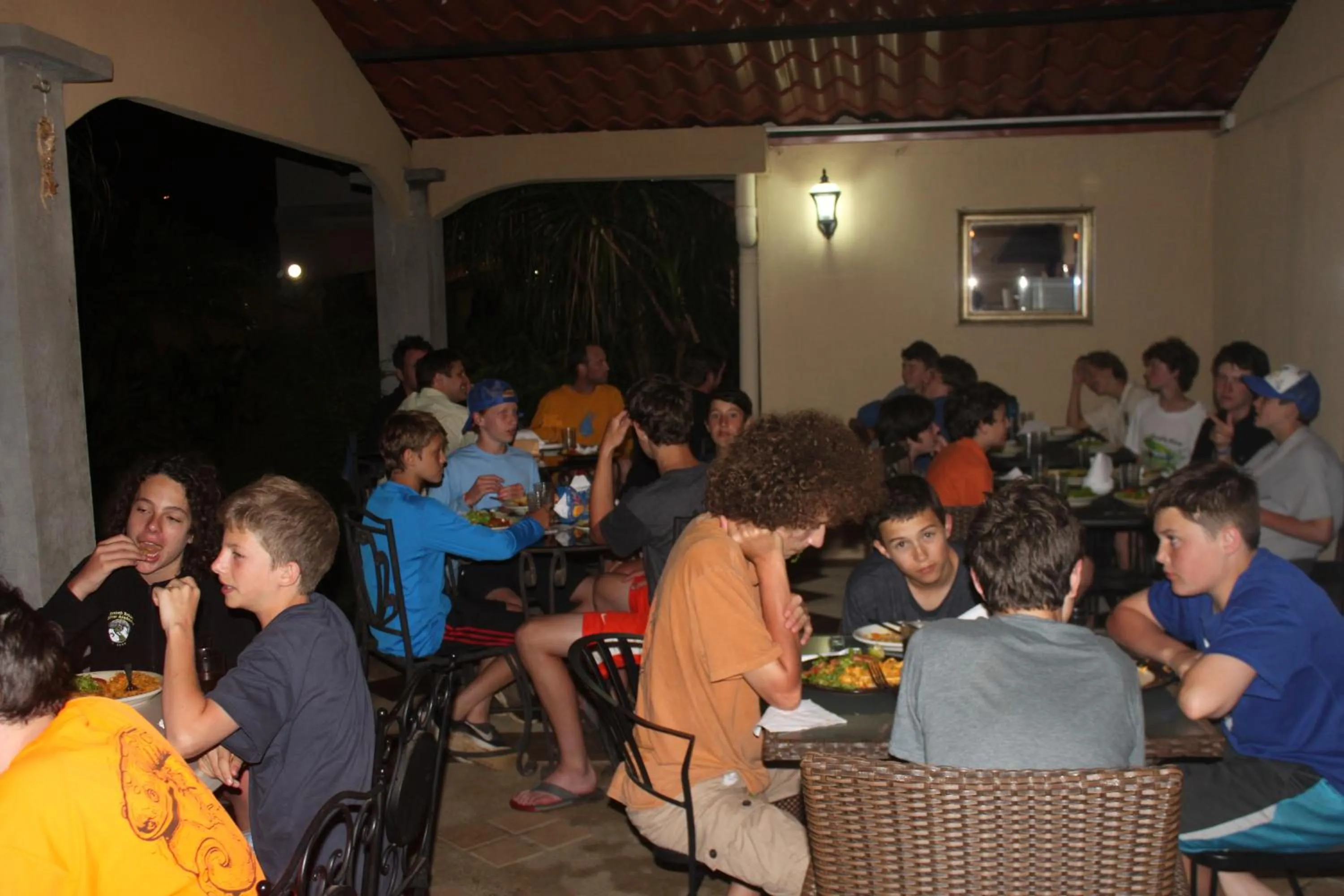 Restaurant/places to eat in Hotel Santa Maria Inn