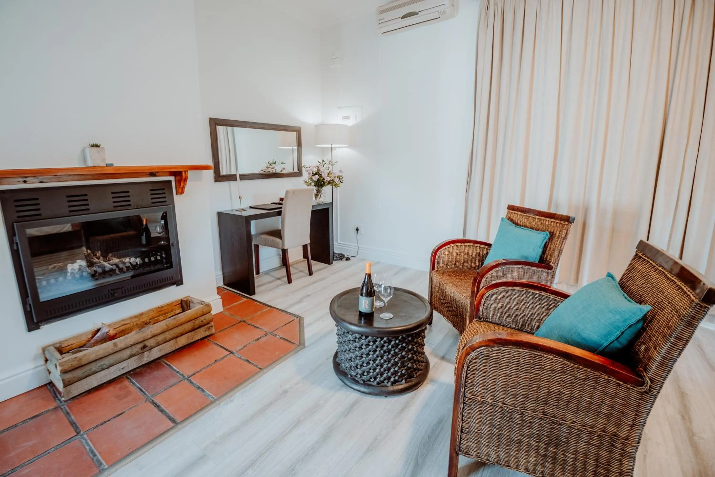 Photo of the whole room in Manley Wine Estate