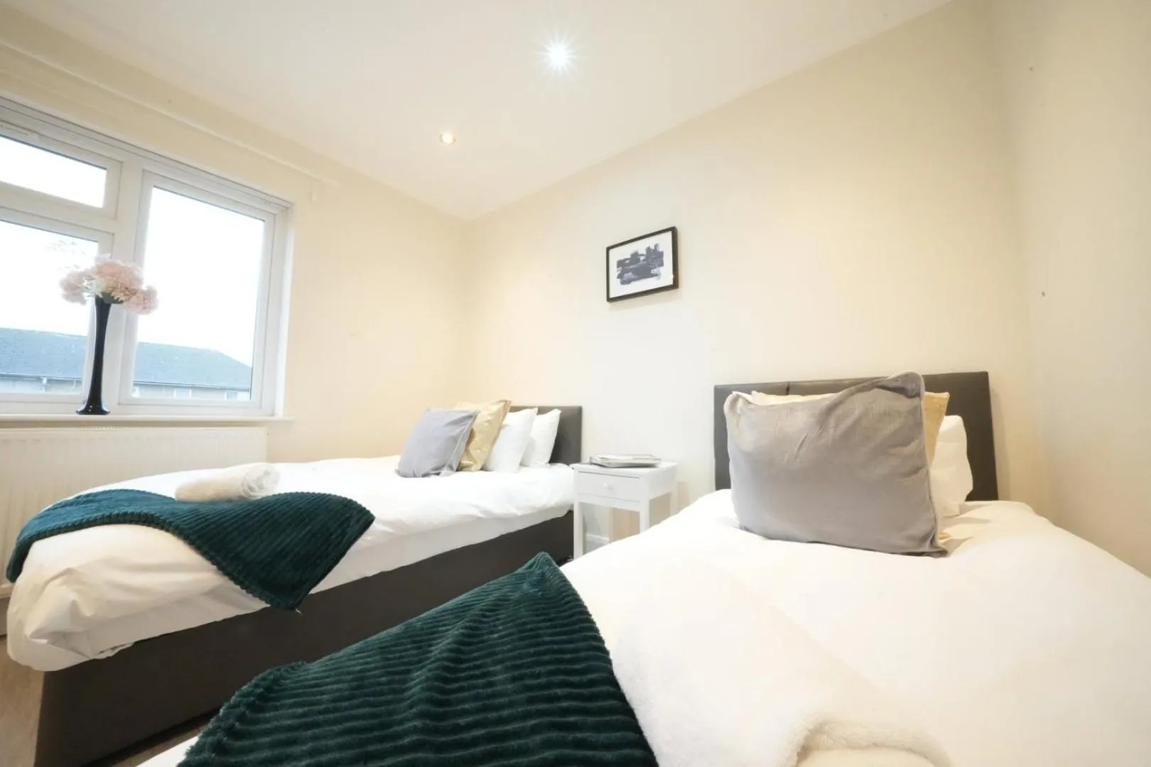 Bed in The Close Airport