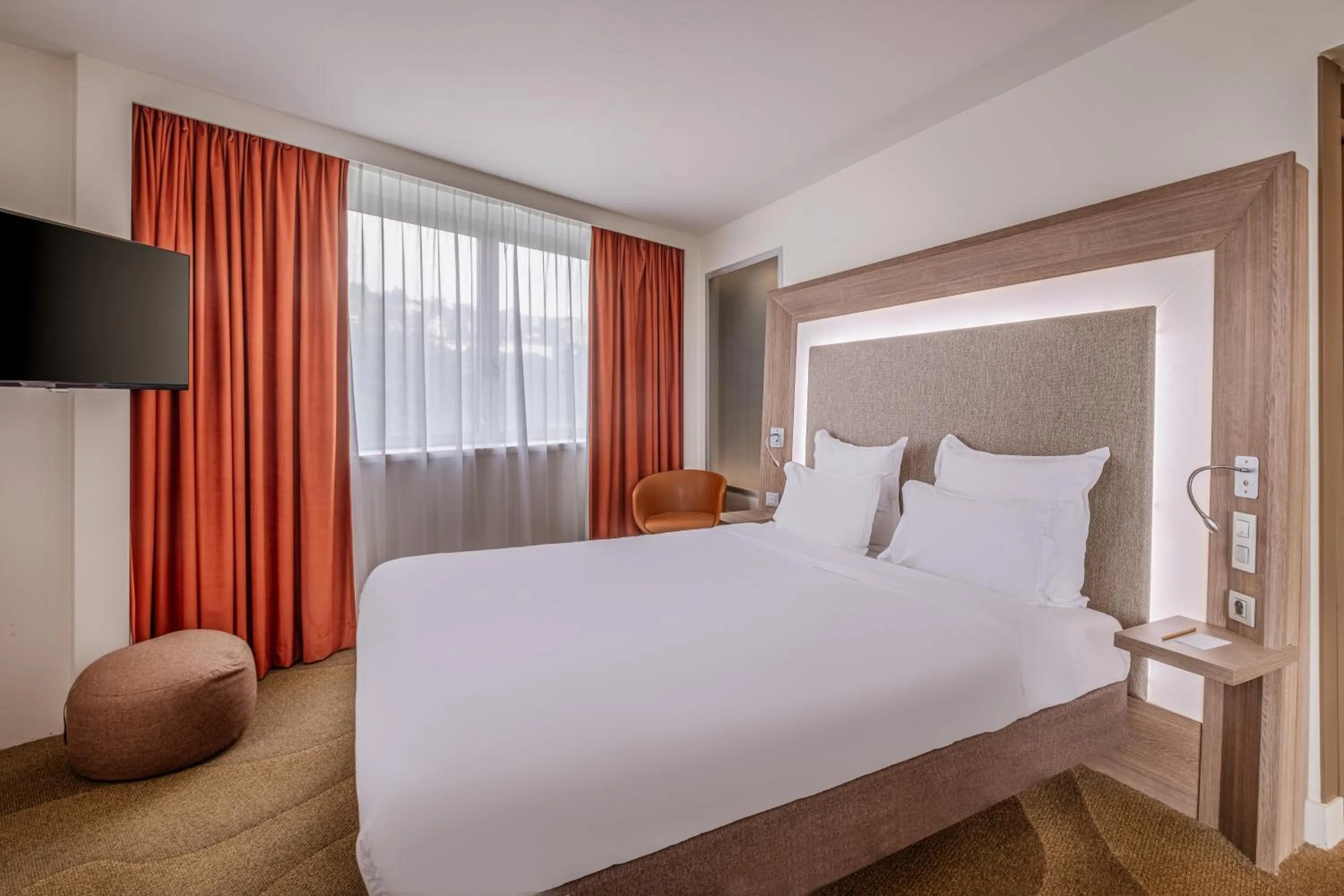 Bedroom, Bed in Novotel Lyon Centre-Confluence Bord de Saone