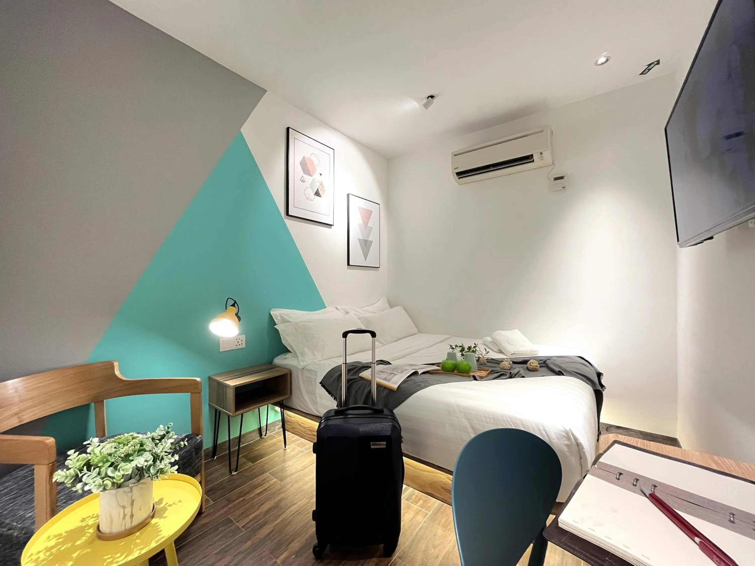 Bedroom, Bed in Apple 1 Hotel Queensbay