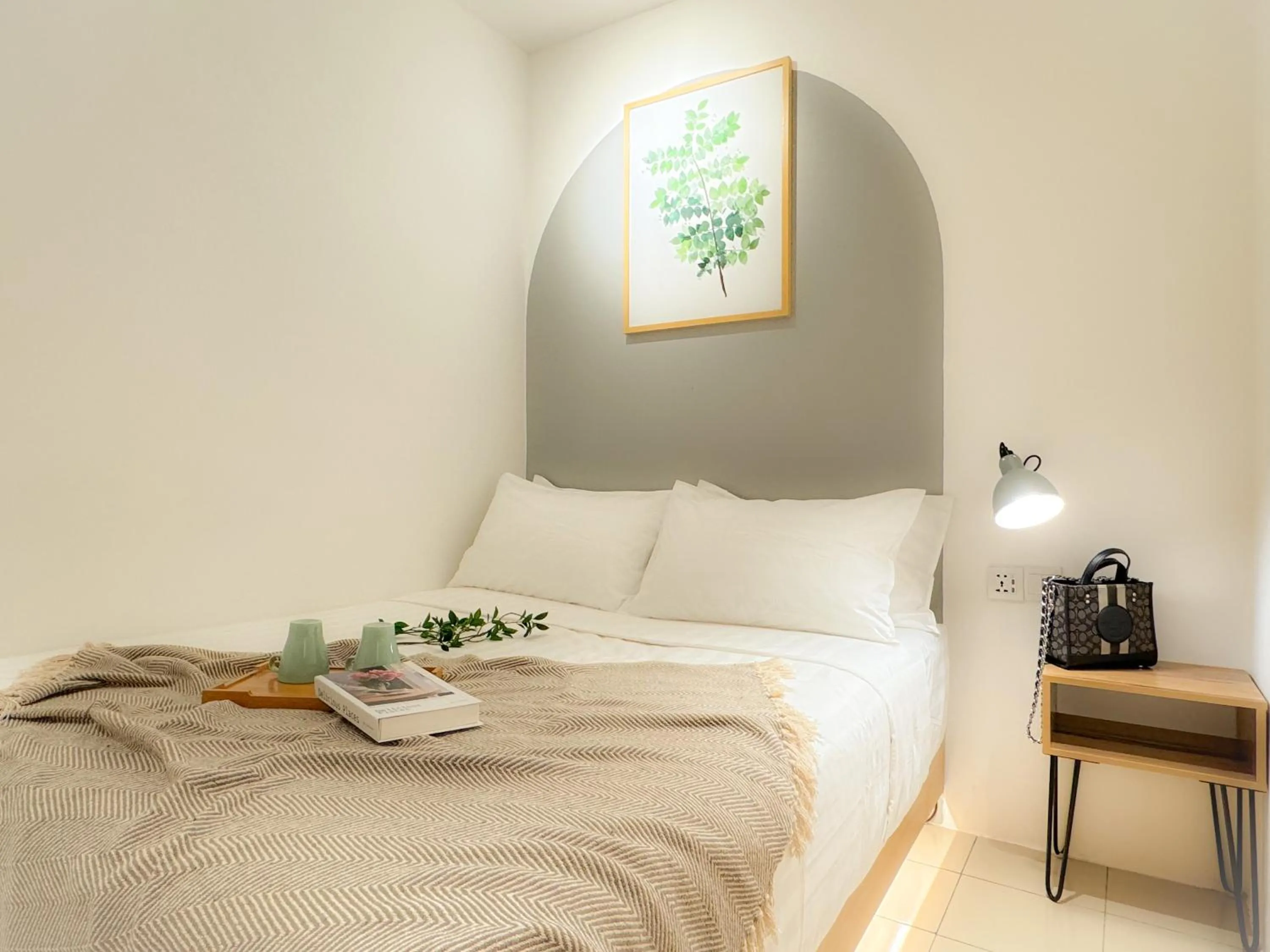 Bed in Apple 1 Hotel Queensbay