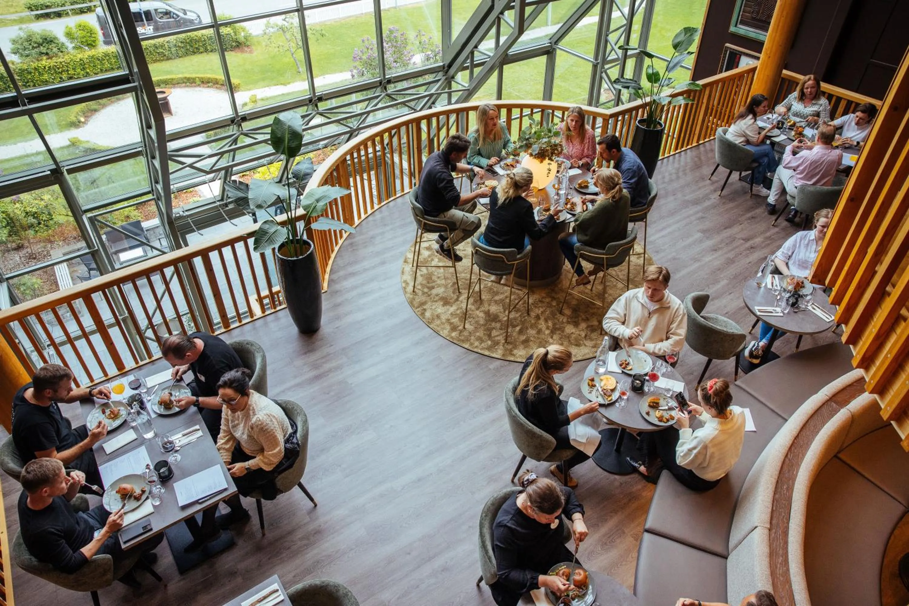 Restaurant/places to eat in Fretheim Hotel