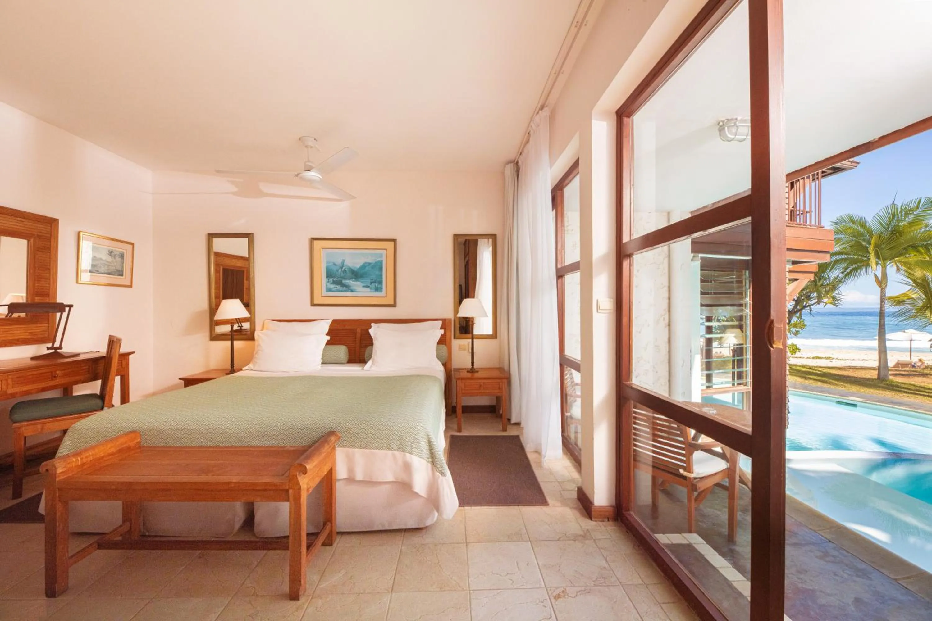 Bedroom, Bed in Le Saint Alexis **** Hotel & Spa