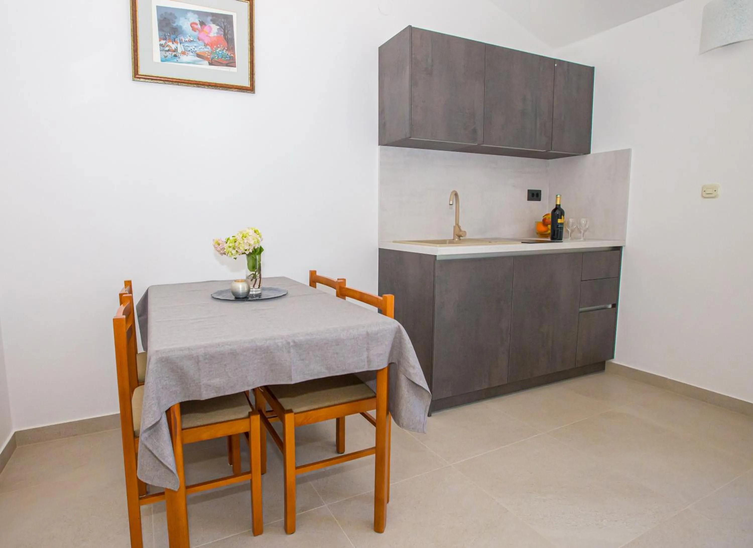 Kitchen or kitchenette in Apartments Villa Borik
