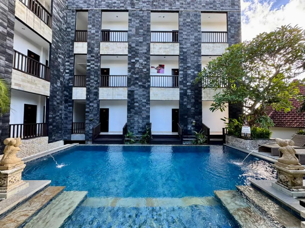 Property building in Mamo Hotel Uluwatu