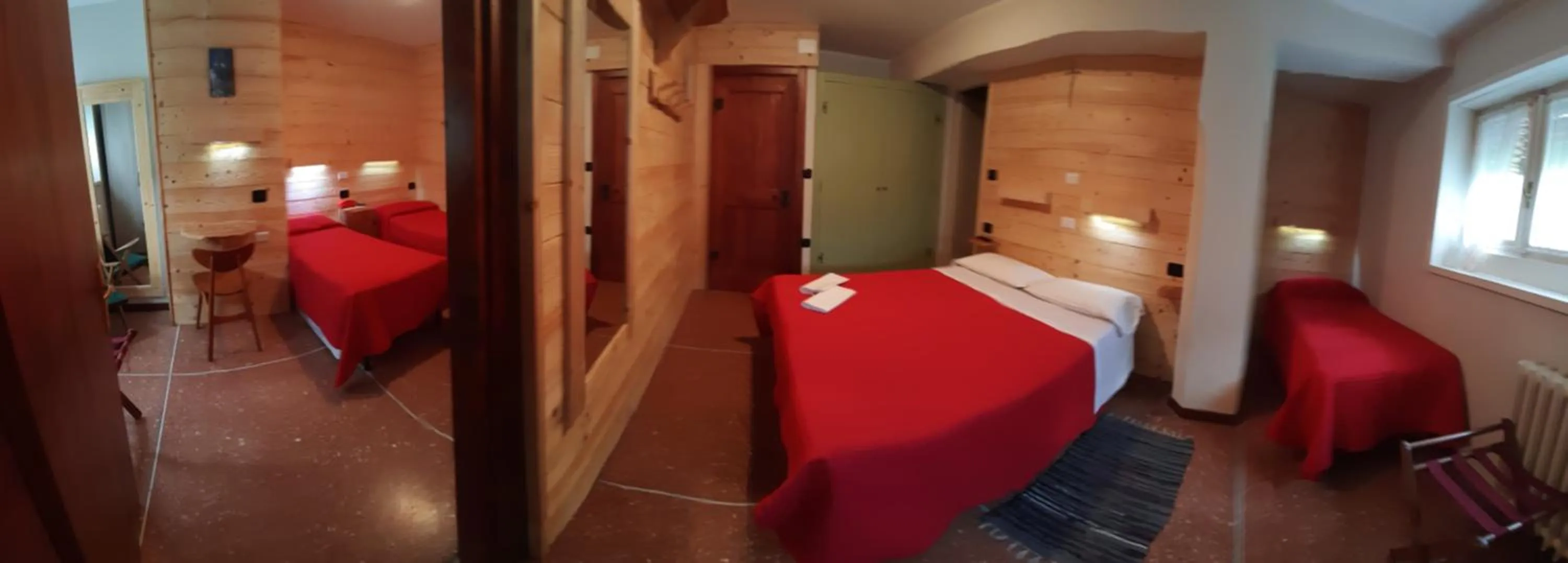 Bedroom, Bed in Albergo Cioccarelli