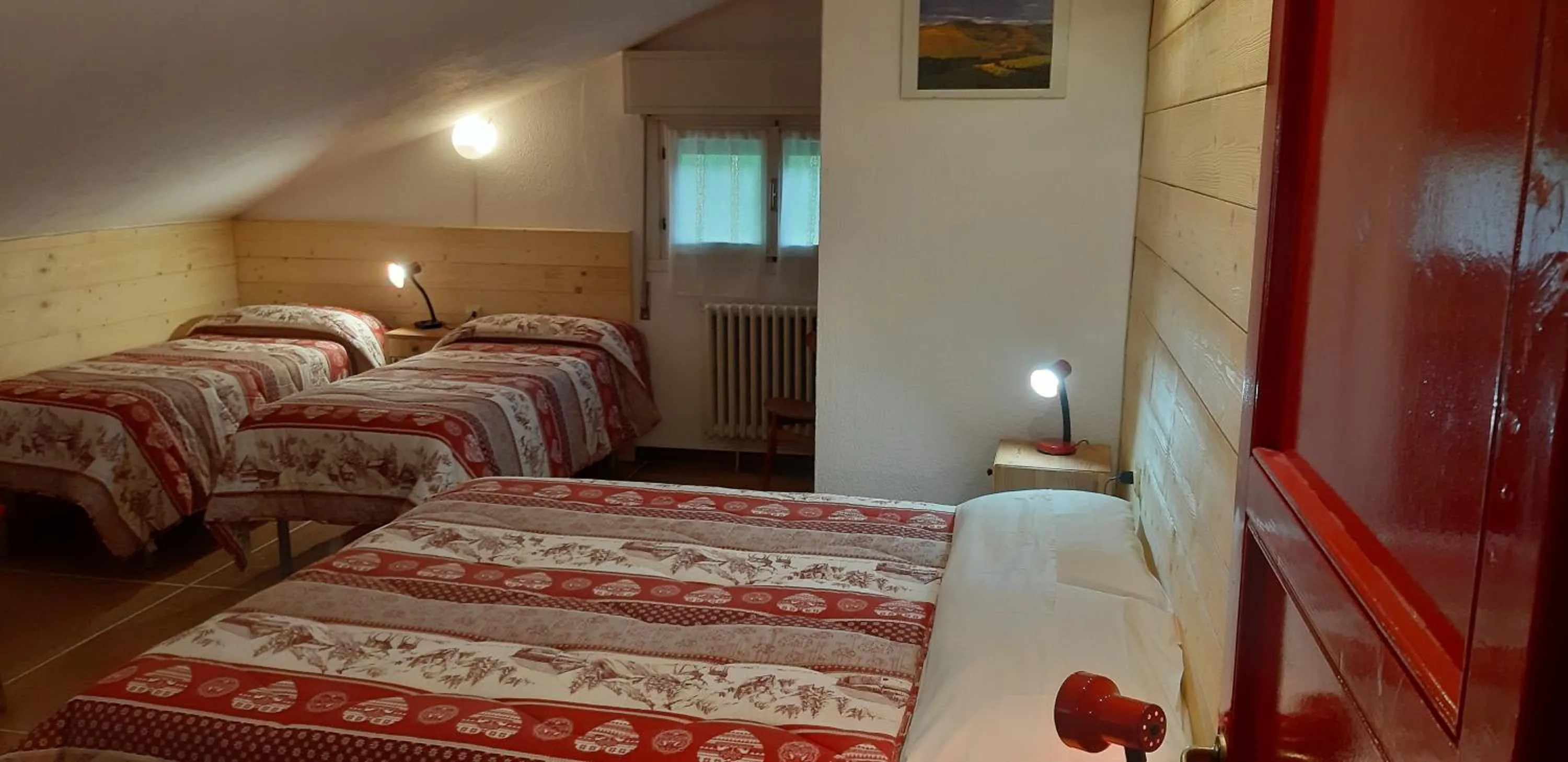 Photo of the whole room, Bed in Albergo Cioccarelli