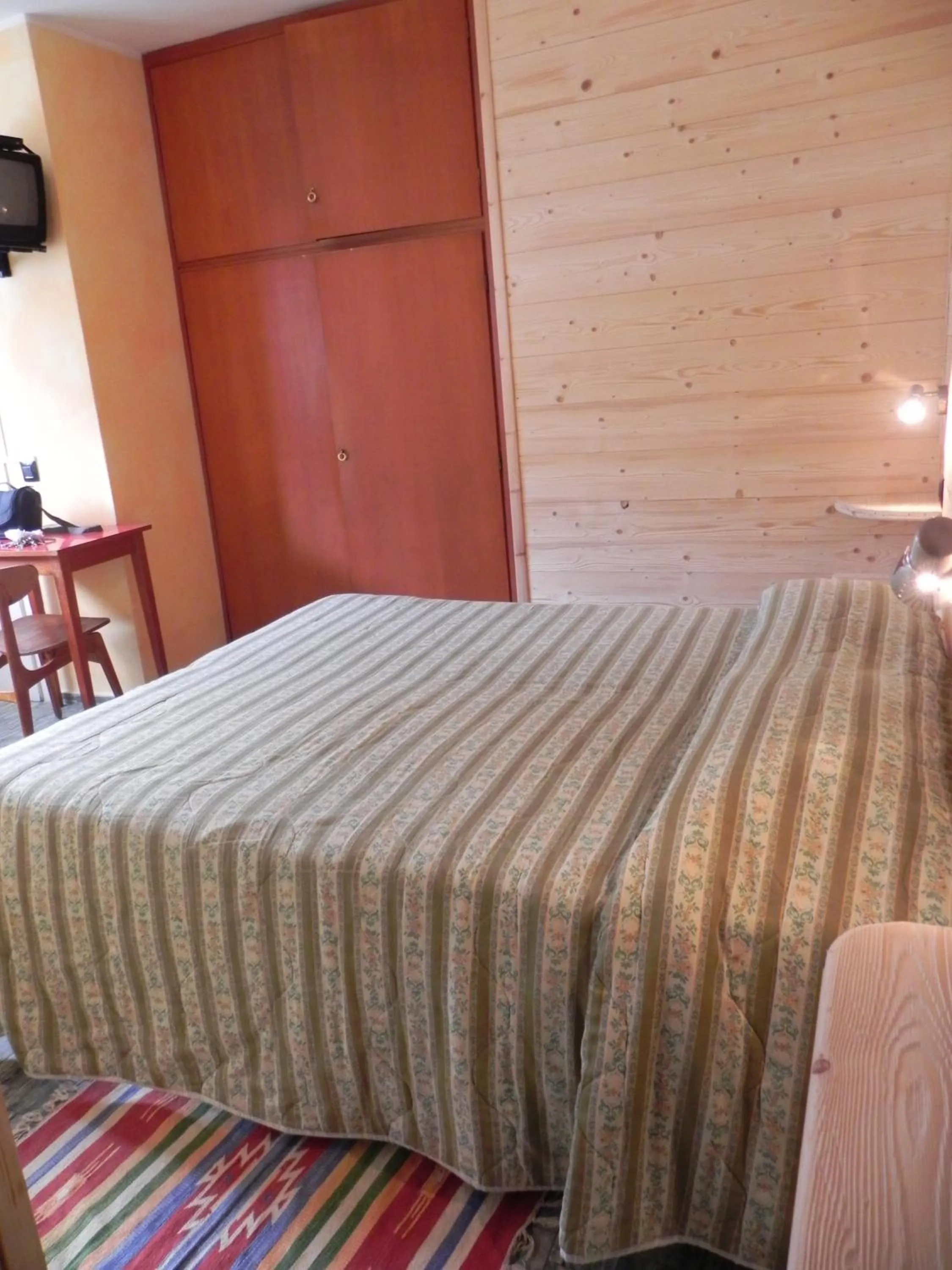 Pets, Bed in Albergo Cioccarelli