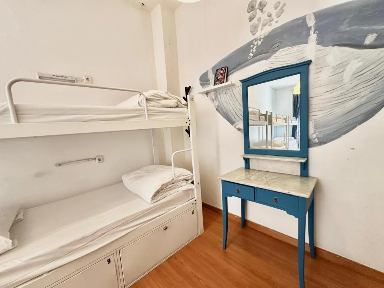 Bed in Mediterranean Hostel Barcelona