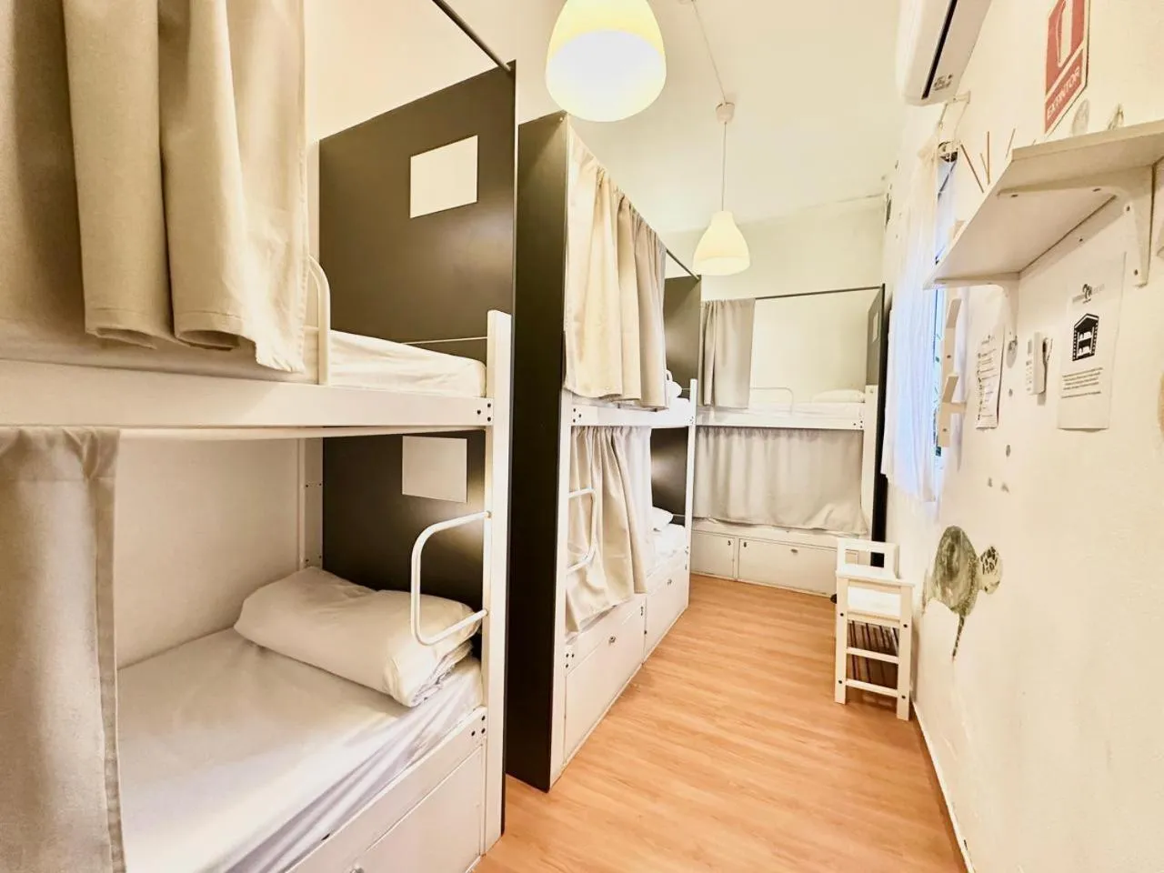 Bed in Mediterranean Hostel Barcelona