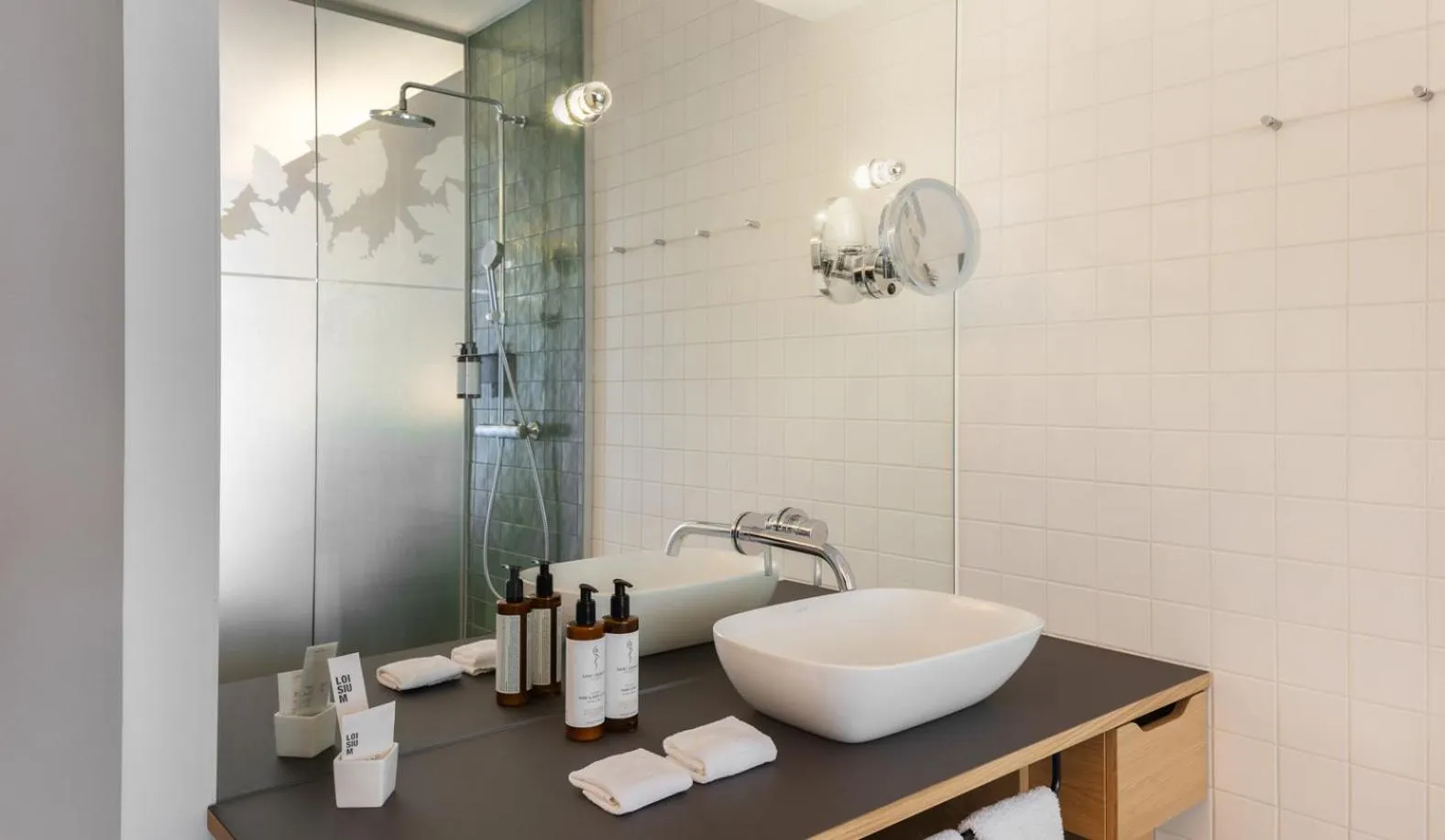 Shower in LOISIUM Wine & Spa Hotel Südsteiermark