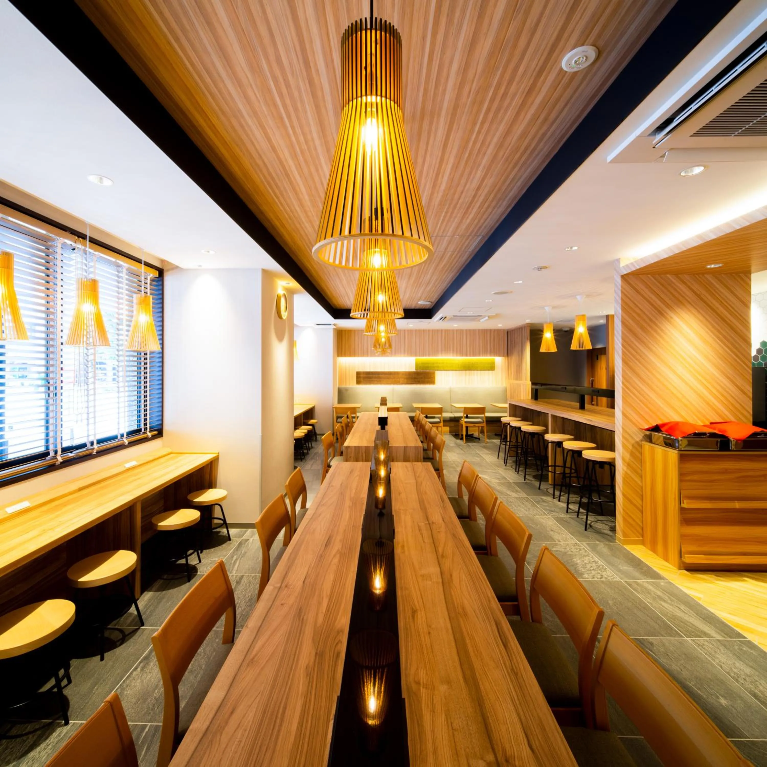 Restaurant/places to eat in Super Hotel Tokyo Shiba