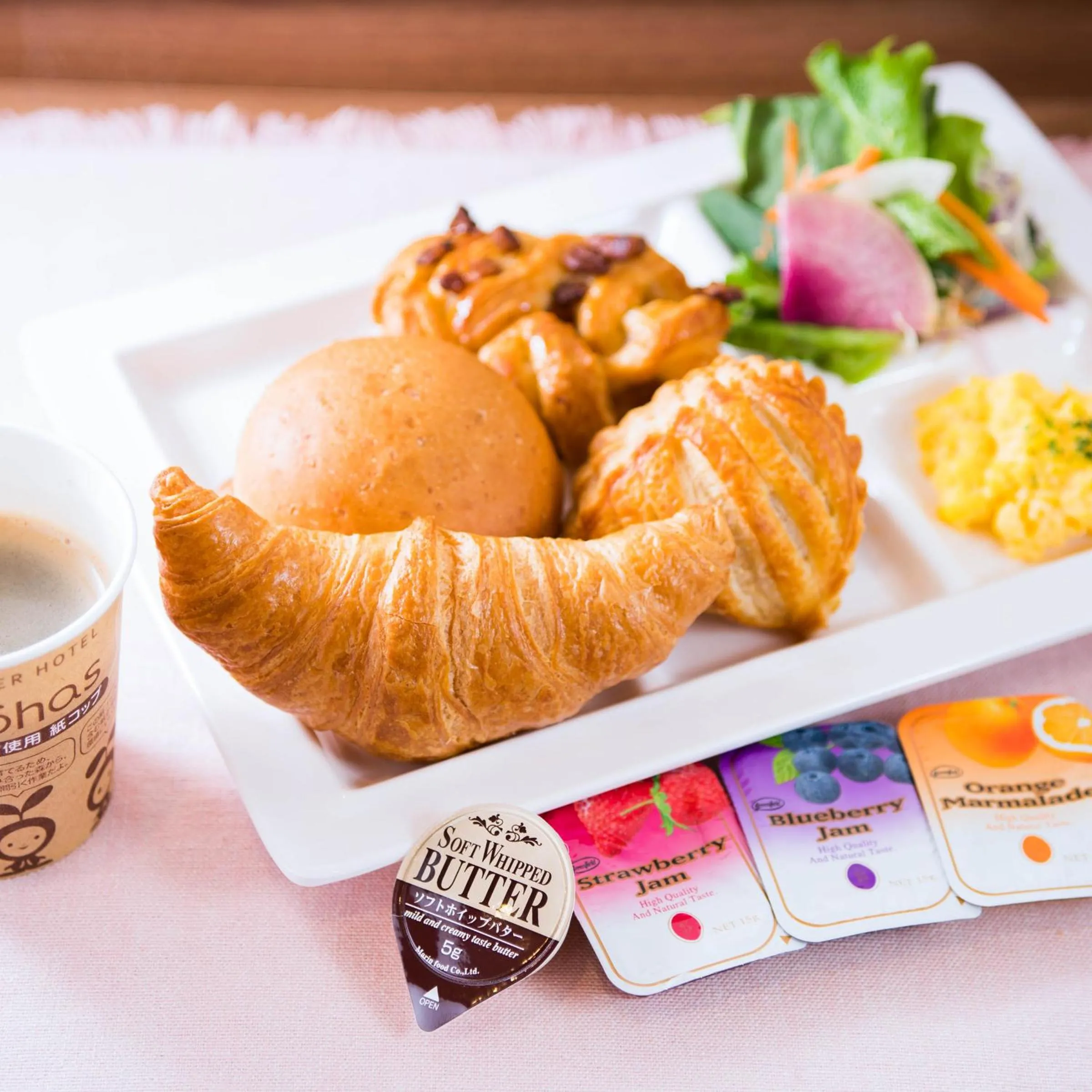 Buffet breakfast in Super Hotel Tokyo Shiba