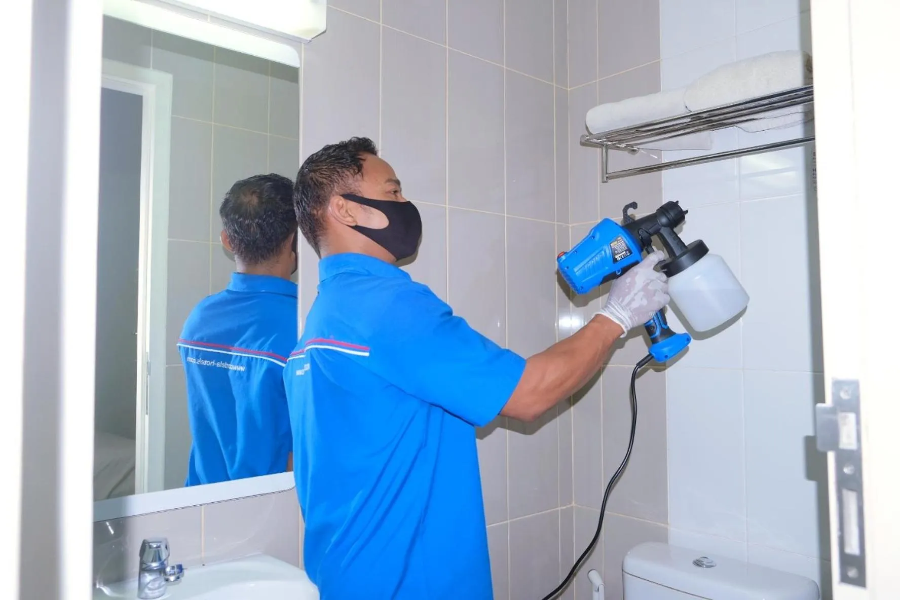 Staff in Cordex Hotel Ancol