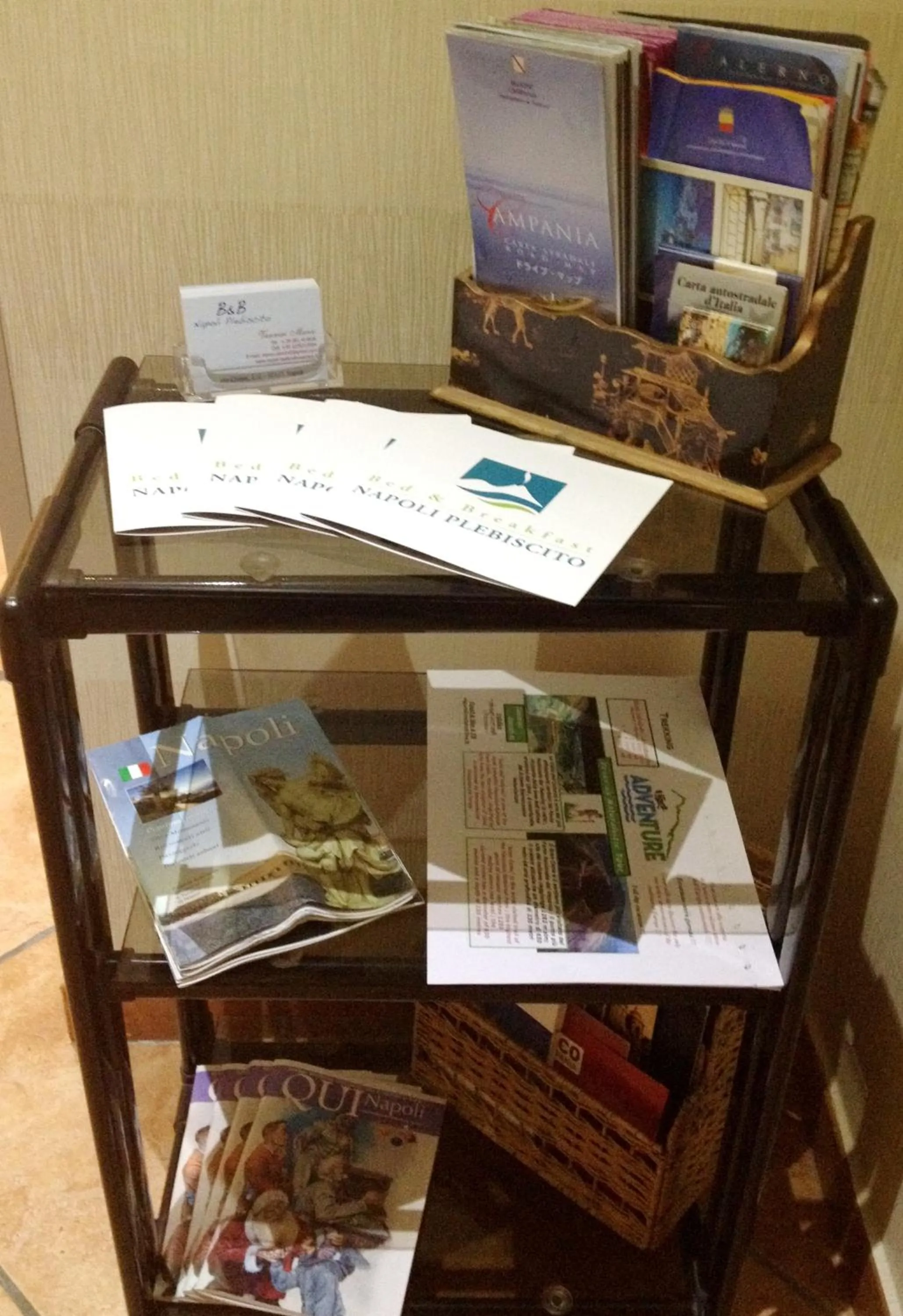 Decorative detail in B&B Napoli Plebiscito