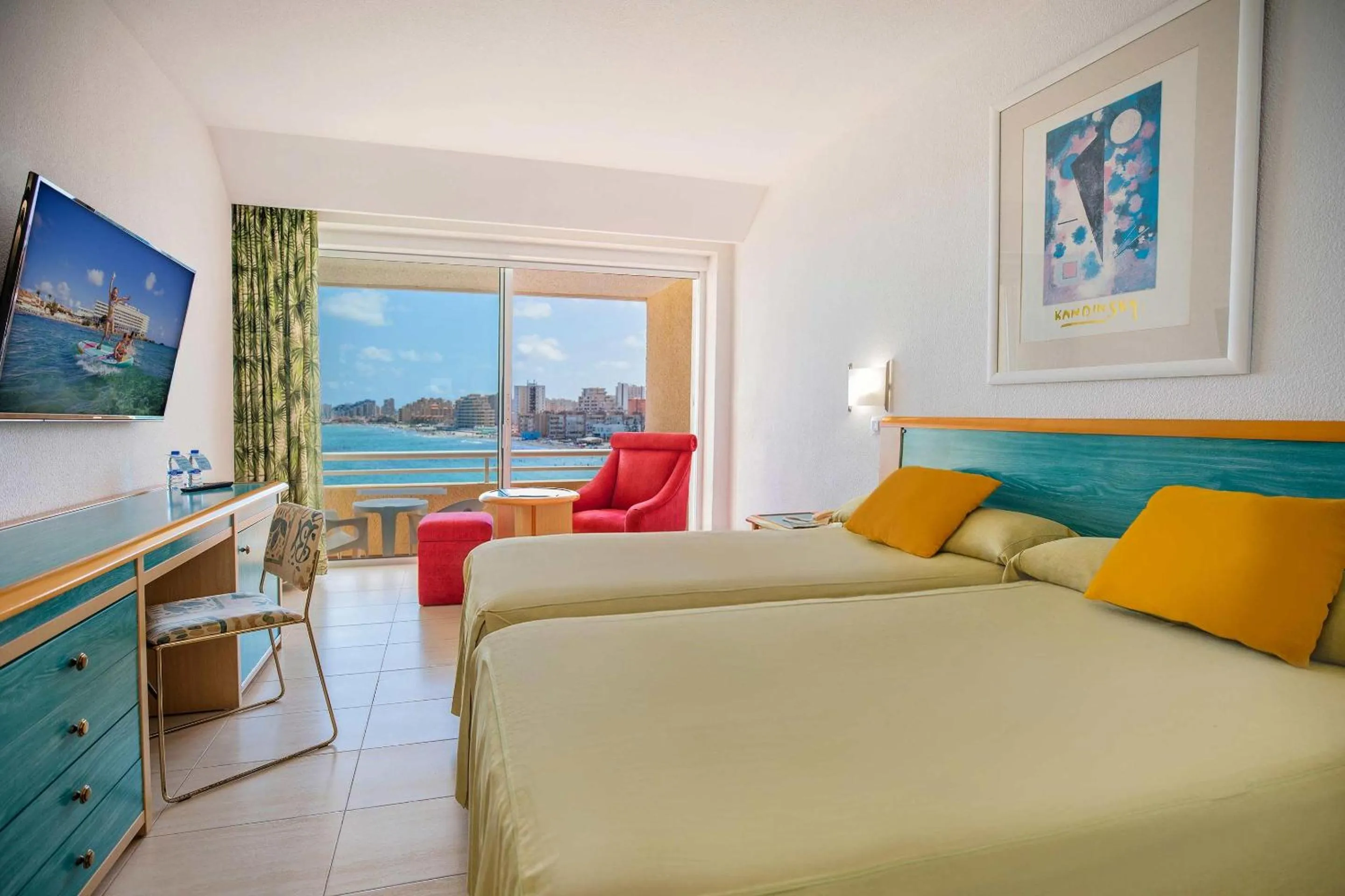 Photo of the whole room, Bed in Hotel Servigroup Galua