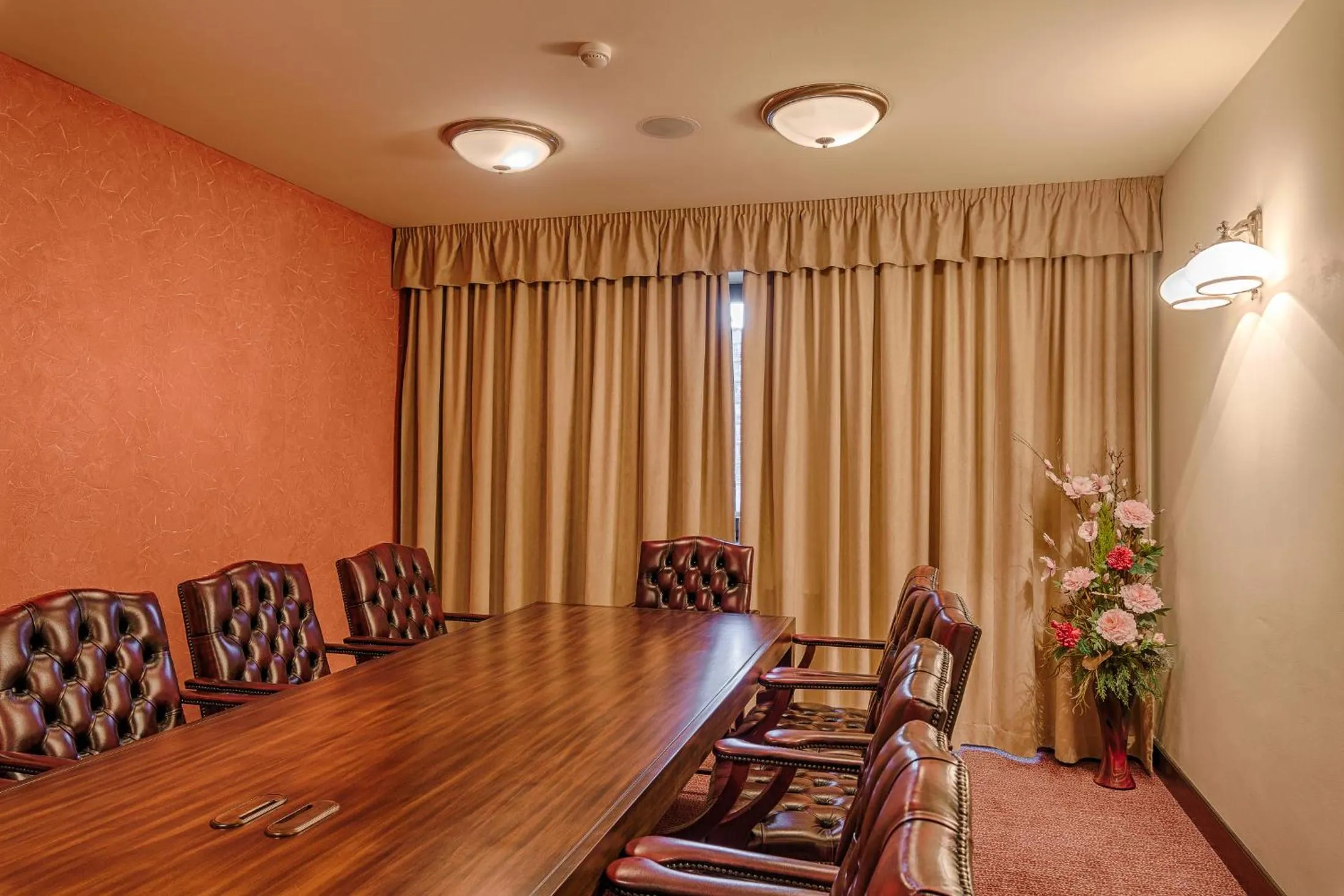 Meeting/conference room in APLEND Wellness Hotel Borovica
