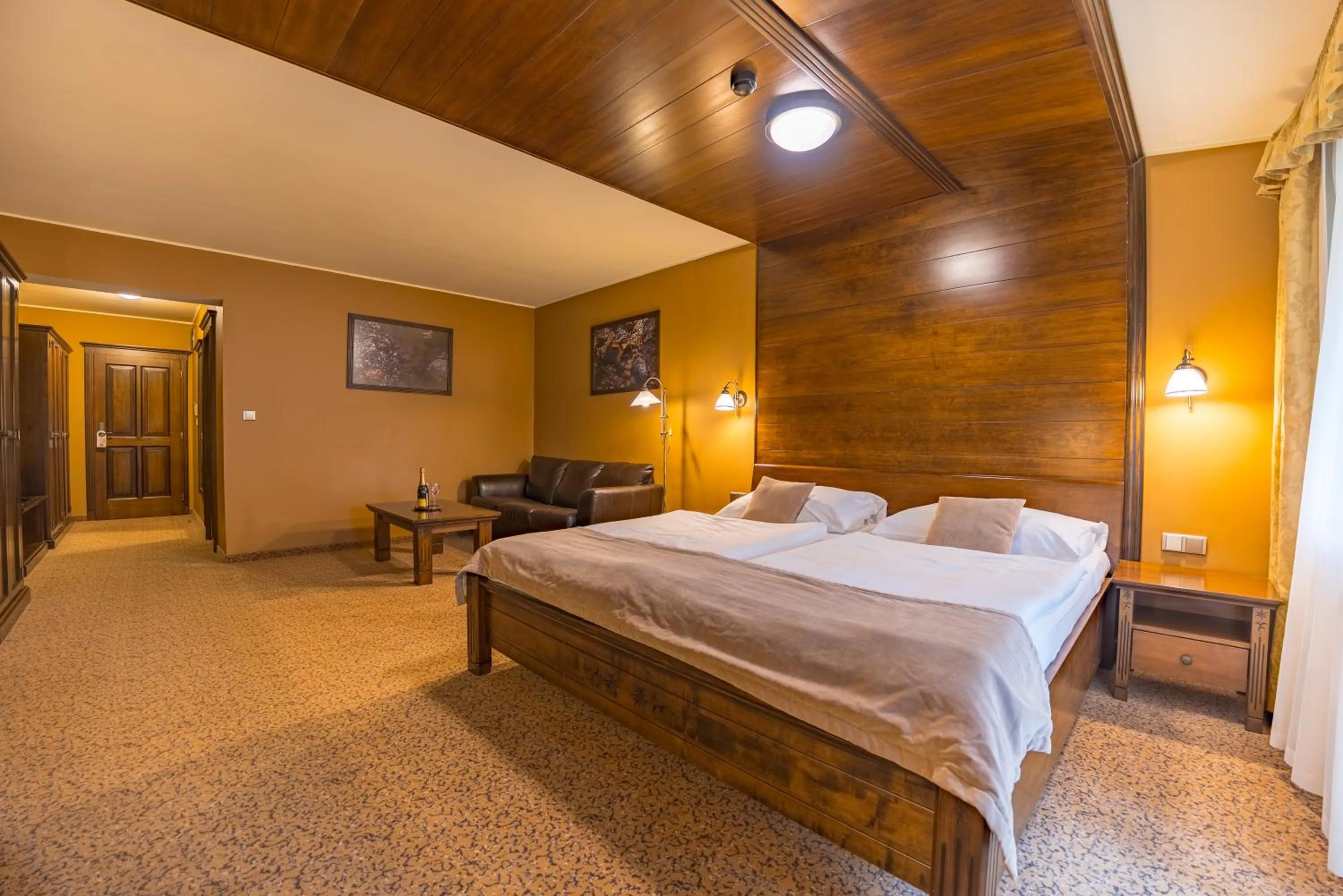 Photo of the whole room, Bed in APLEND Wellness Hotel Borovica