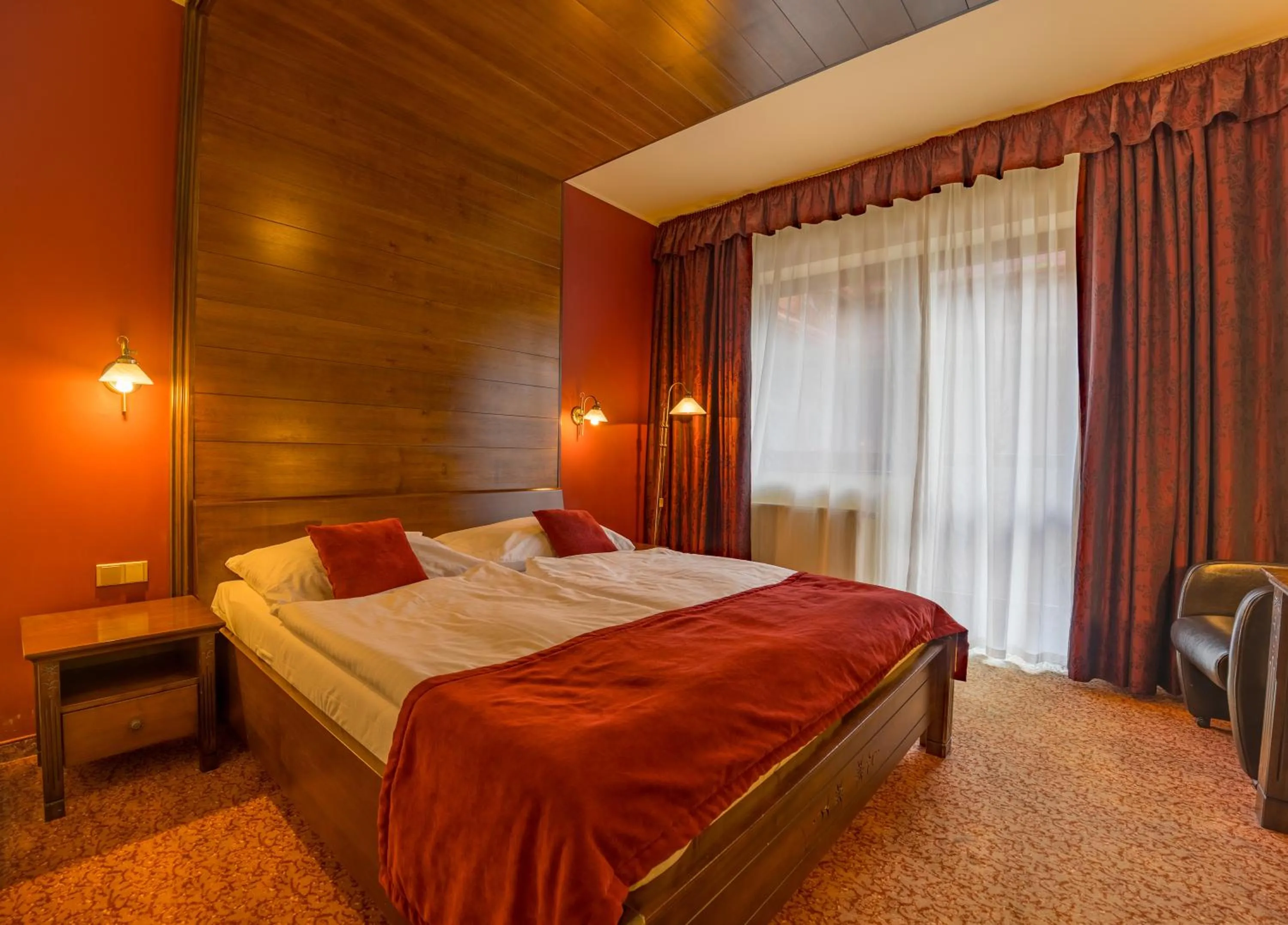 Photo of the whole room, Bed in APLEND Wellness Hotel Borovica