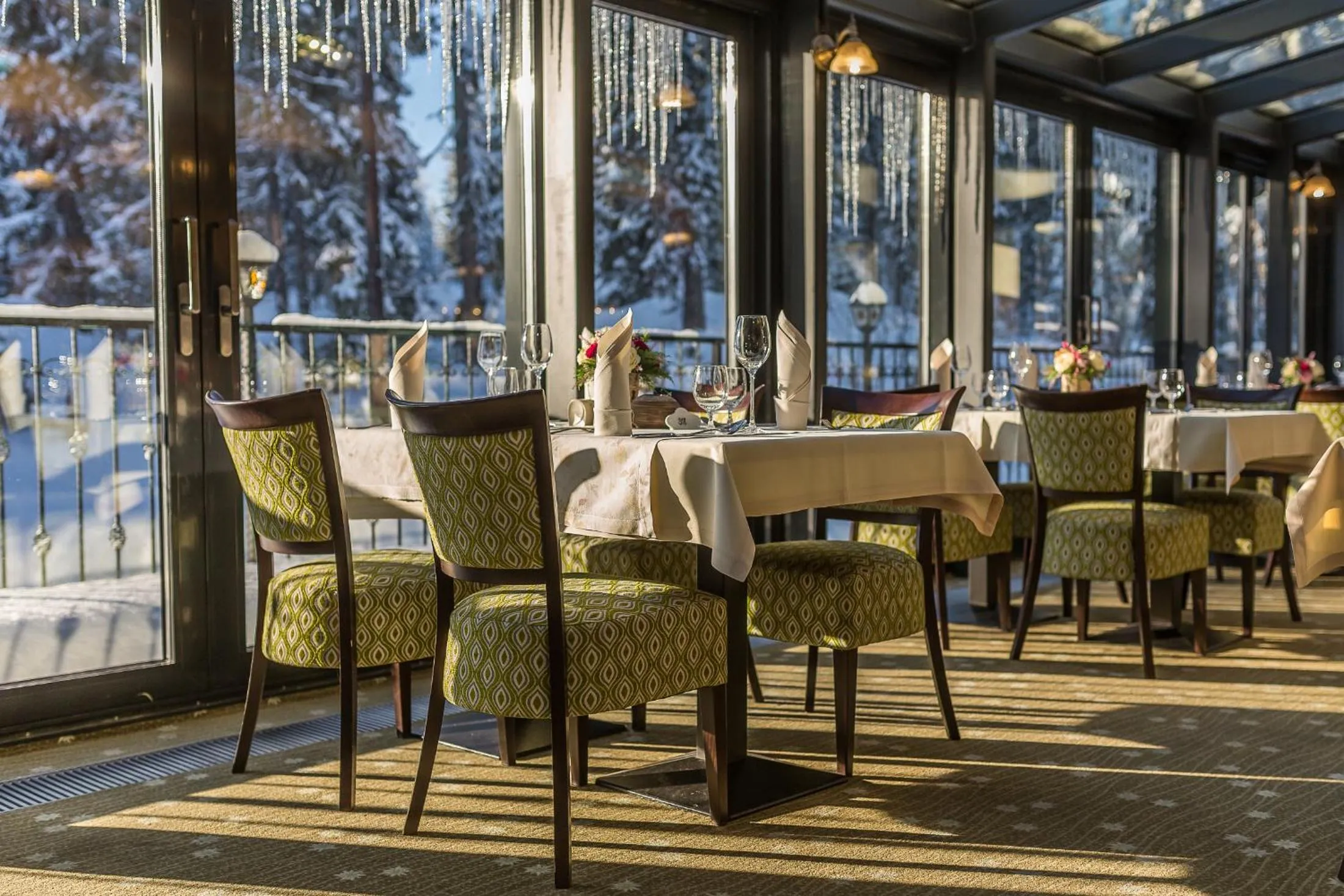 Restaurant/places to eat in APLEND Wellness Hotel Borovica