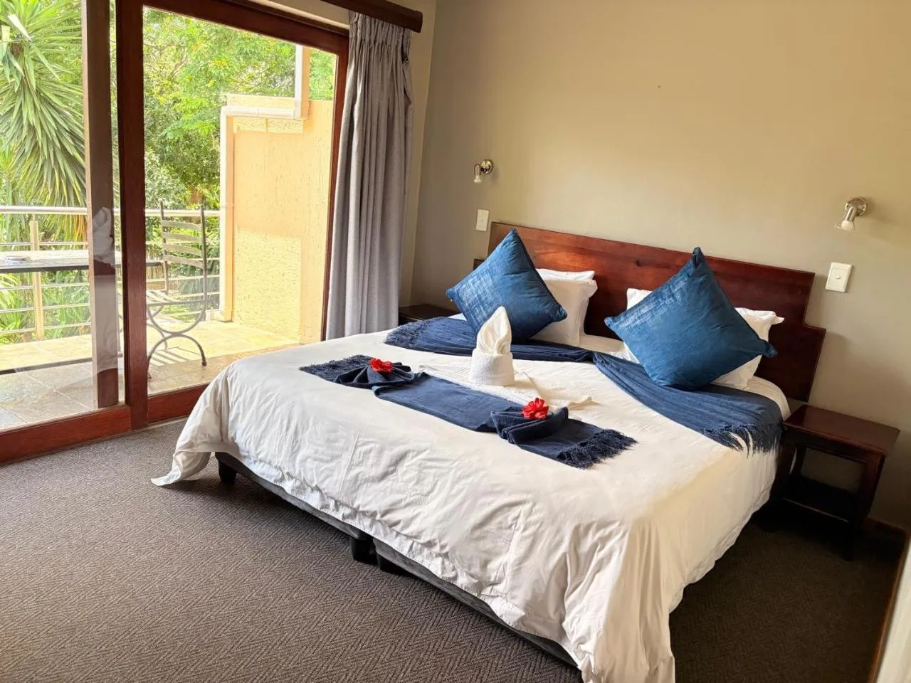 Bed in Rio Vista Lodge