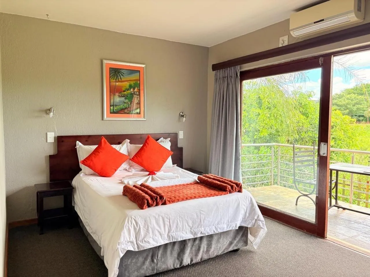 Bed in Rio Vista Lodge