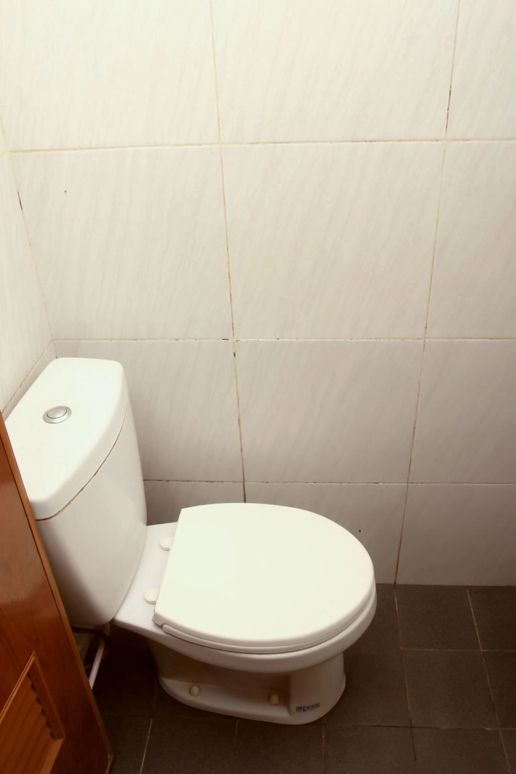 Toilet in Bantal Guling Pasar Baru